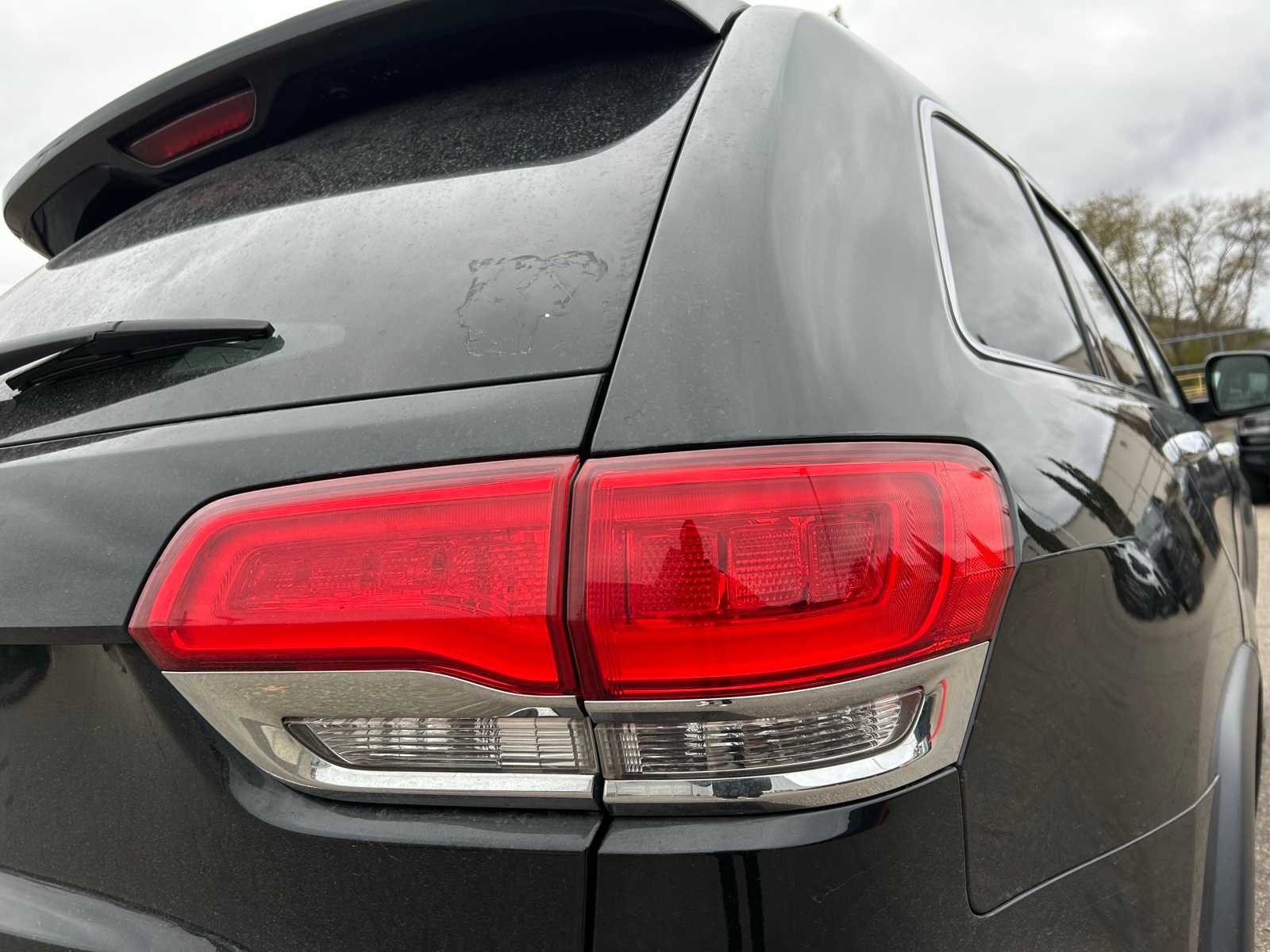 Thumbnail: 2015 Jeep Grand Cherokee - 28