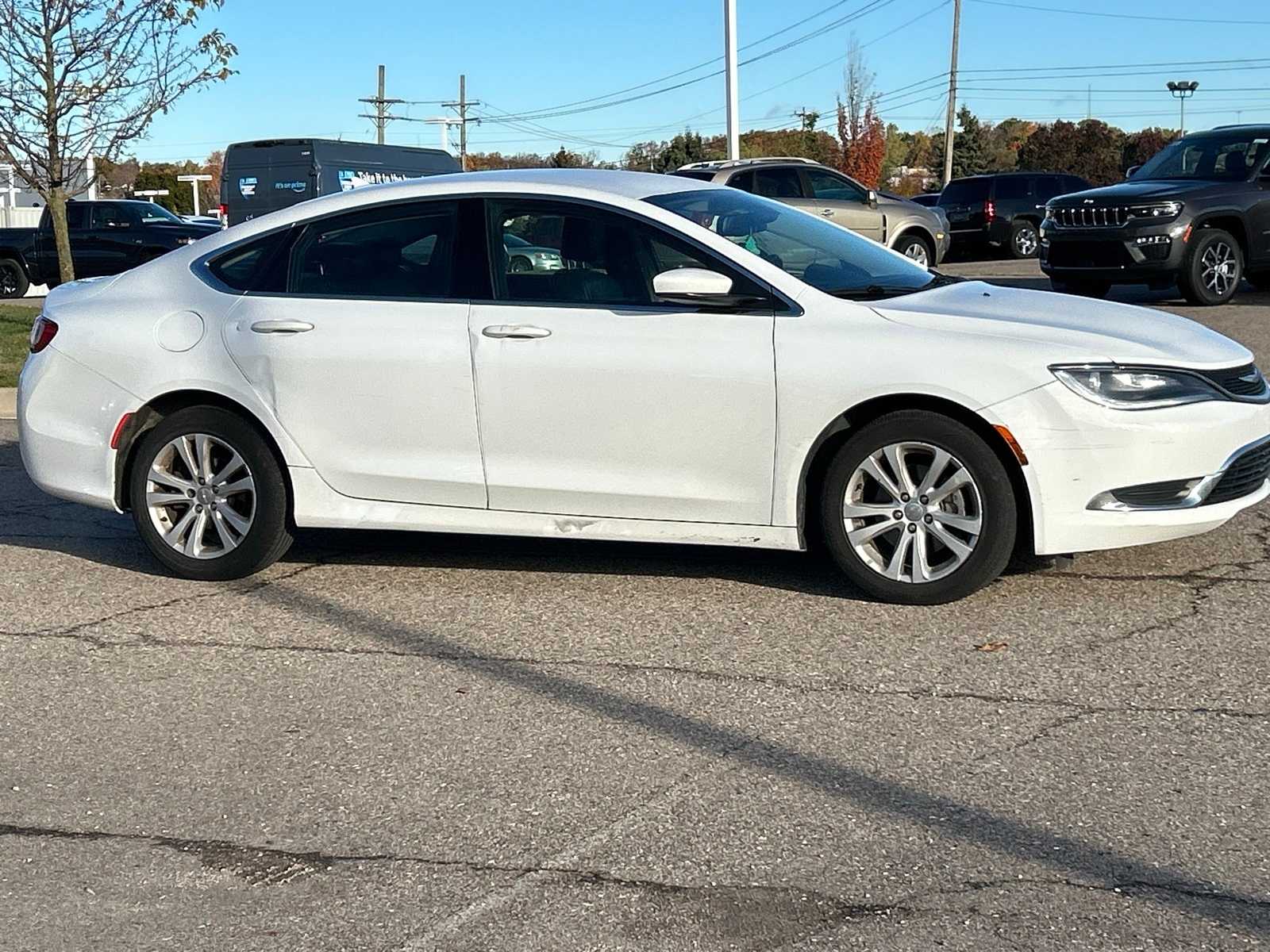 Thumbnail: 2017 Chrysler 200 - 12