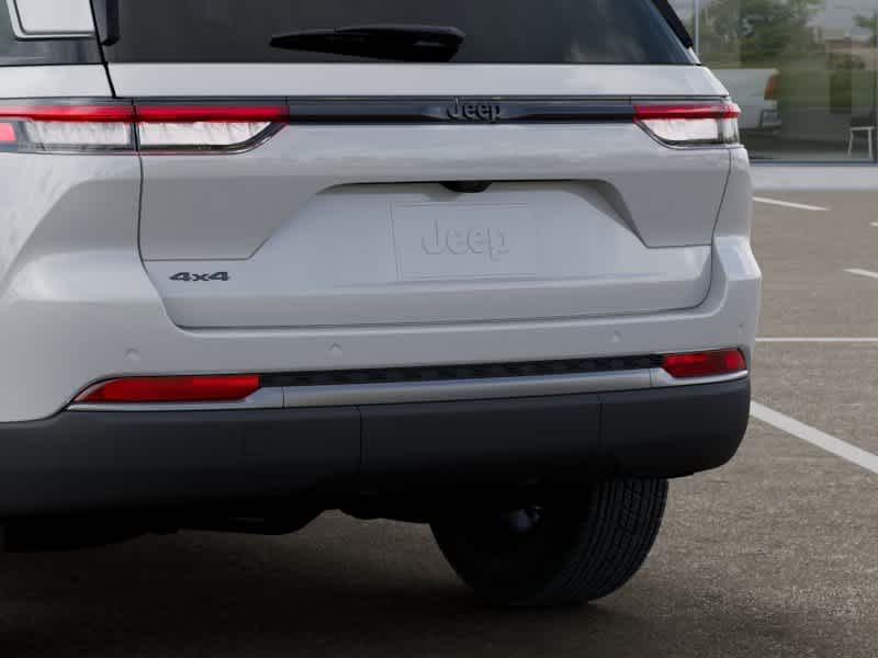 Thumbnail: 2026 Jeep Grand Cherokee - 13