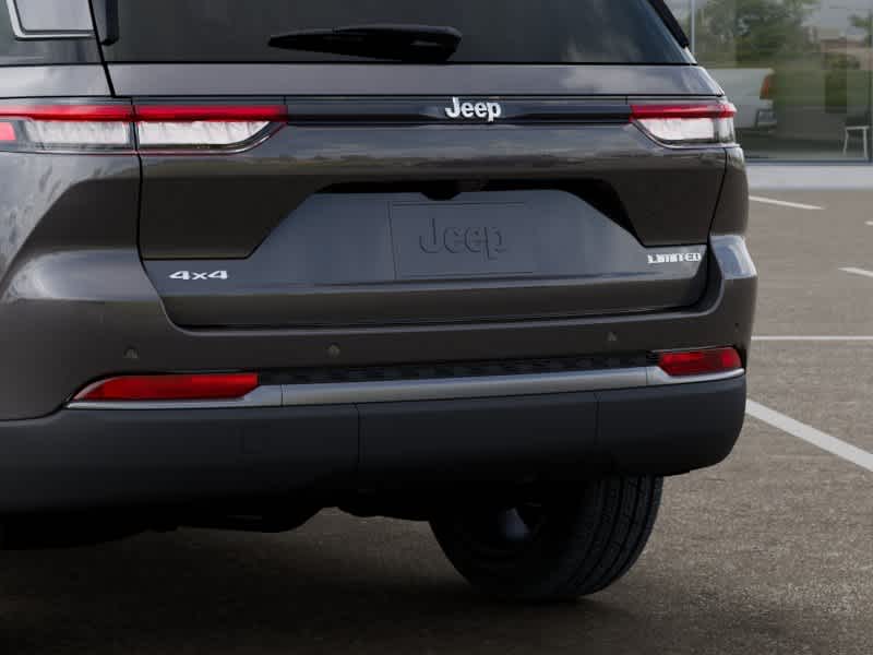 Thumbnail: 2026 Jeep Grand Cherokee - 13