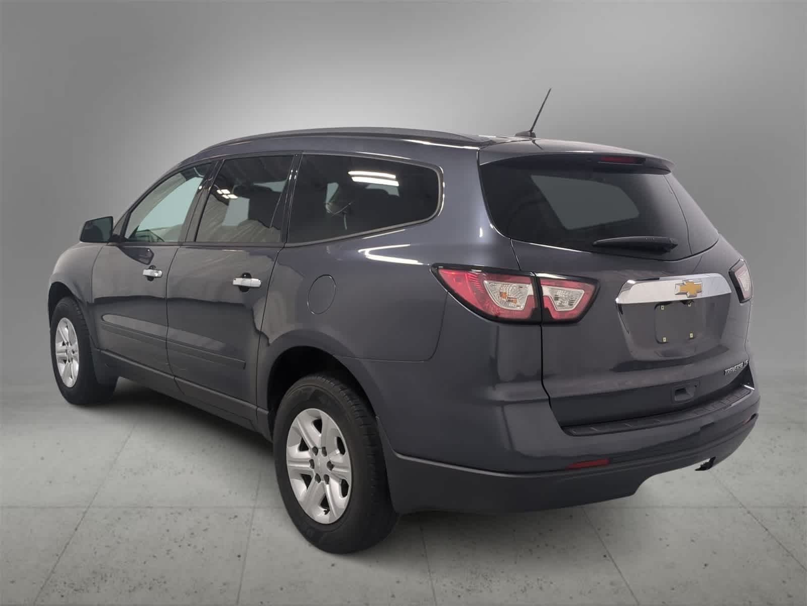 Thumbnail: 2014 Chevrolet Traverse - 6