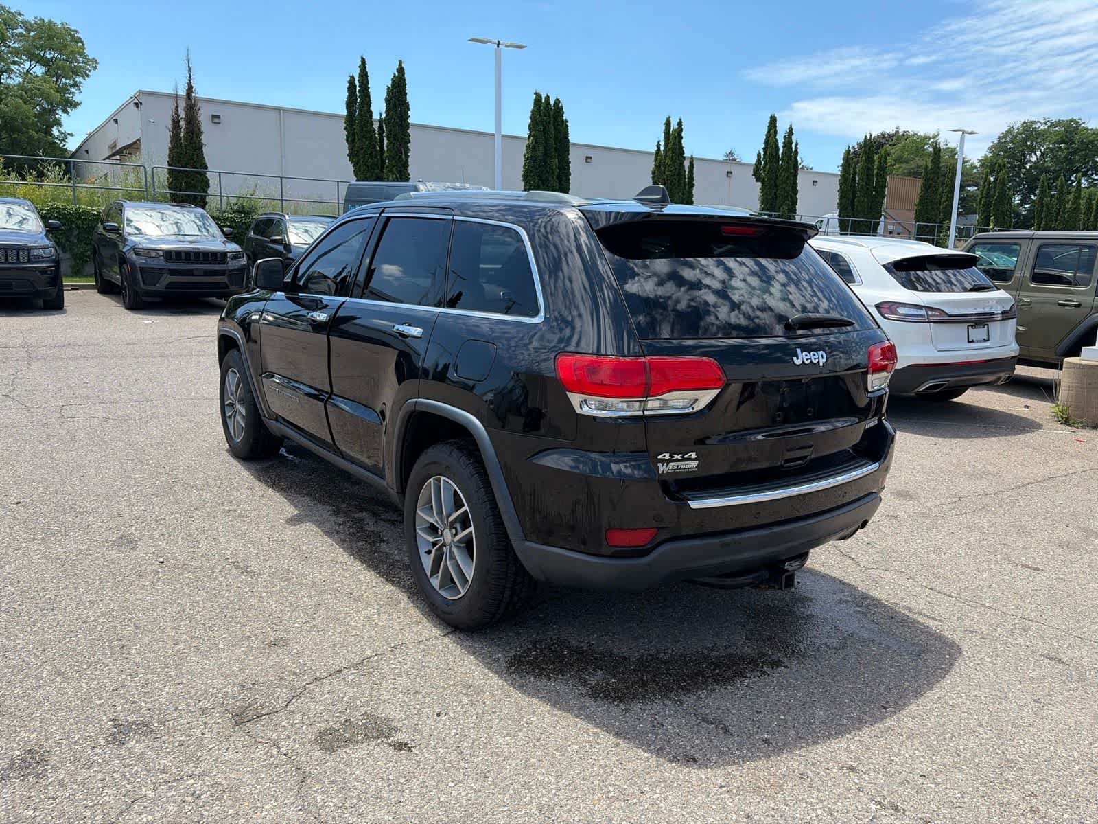Thumbnail: 2018 Jeep Grand Cherokee - 7