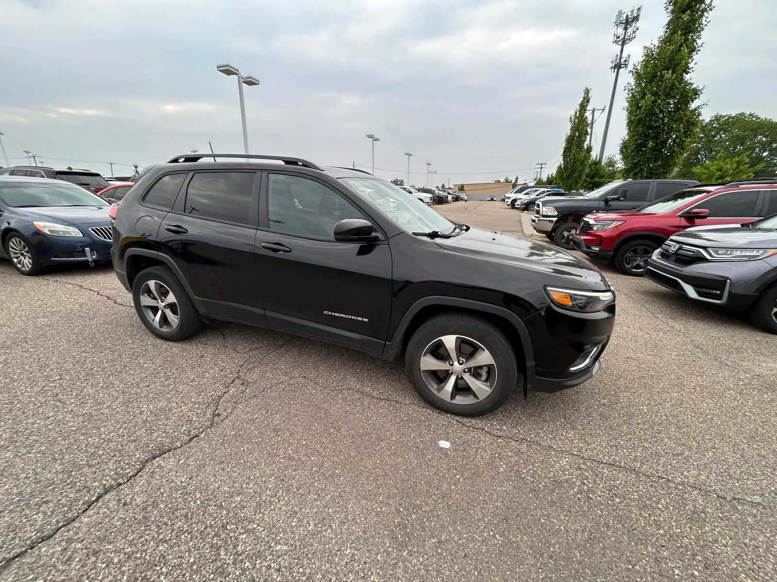 2022 Jeep Cherokee Limited Edition 12