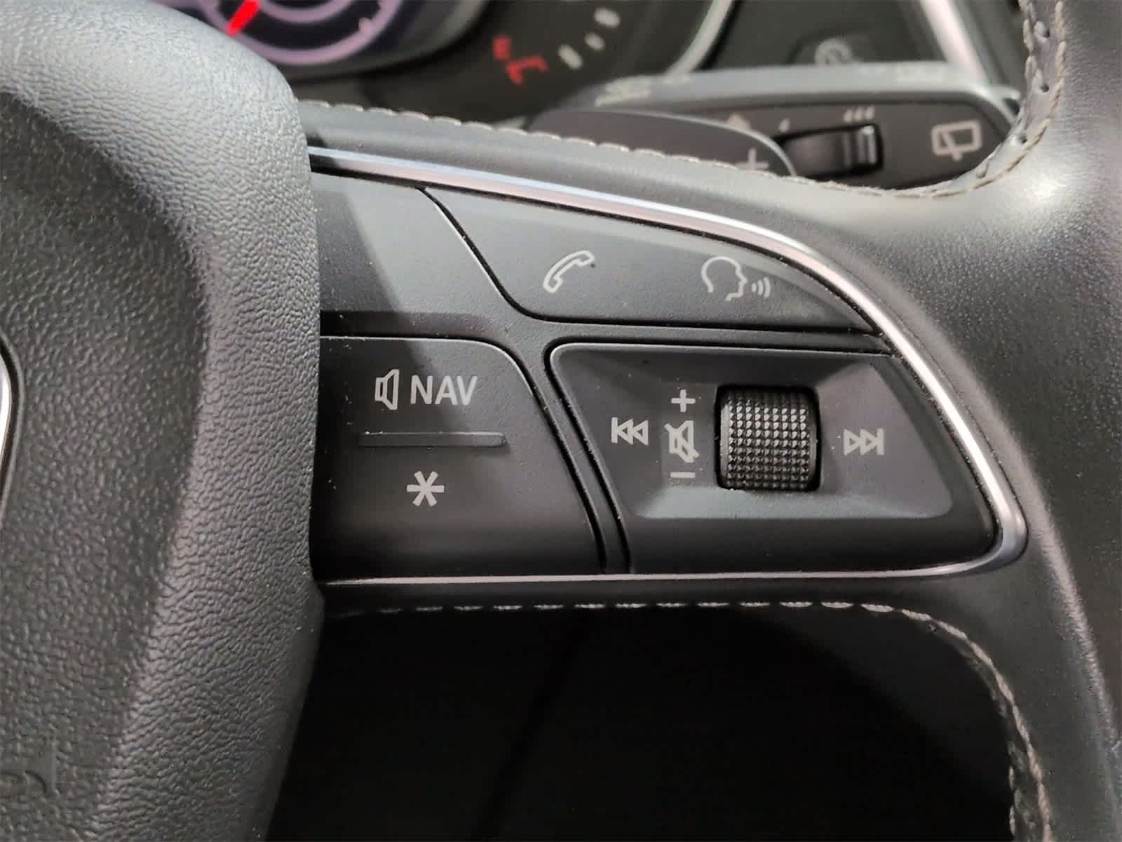 Thumbnail: 2019 Audi SQ5 - 27