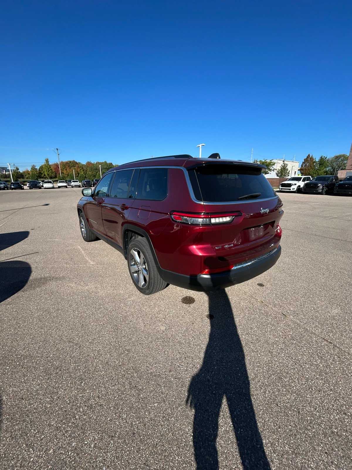 Thumbnail: 2021 Jeep Grand Cherokee L - 22
