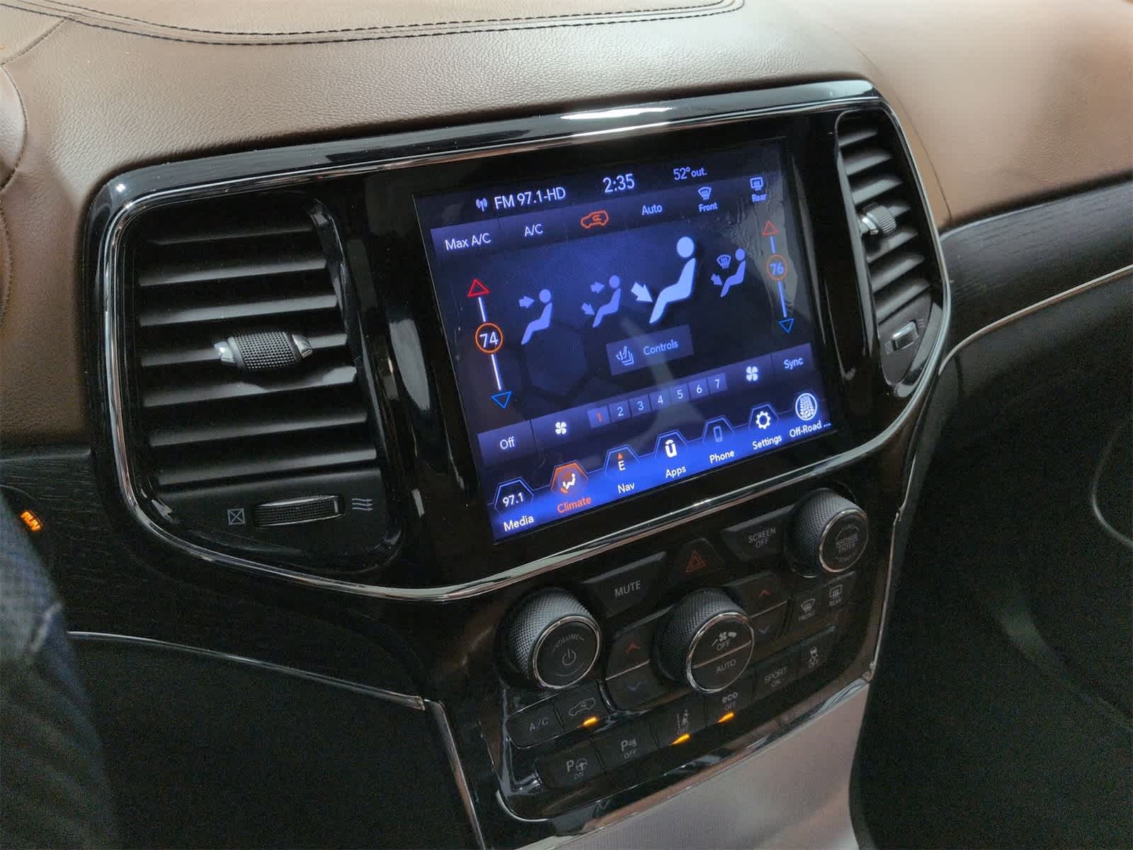 Thumbnail: 2019 Jeep Grand Cherokee - 30