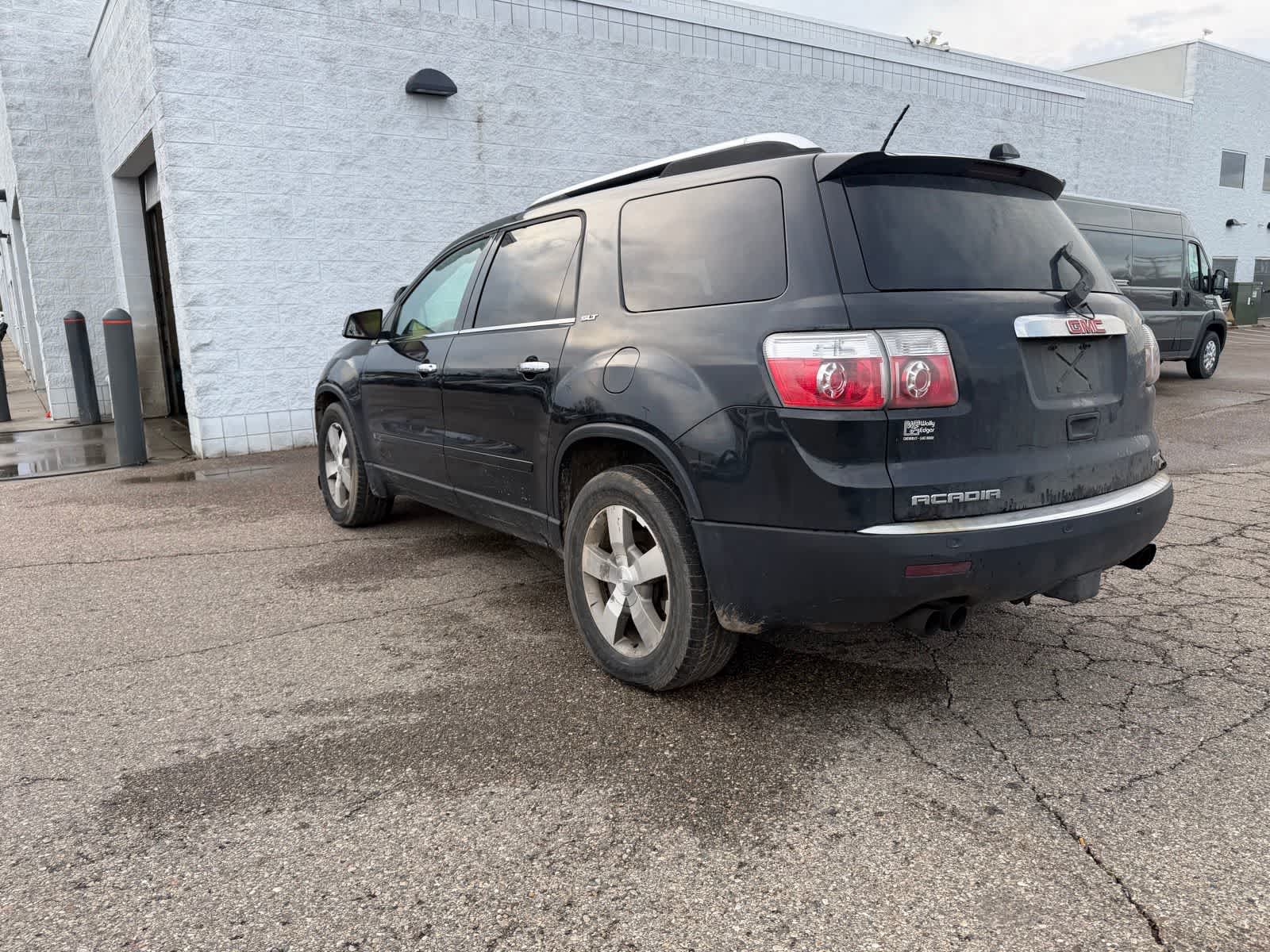 Thumbnail: 2009 GMC Acadia - 24