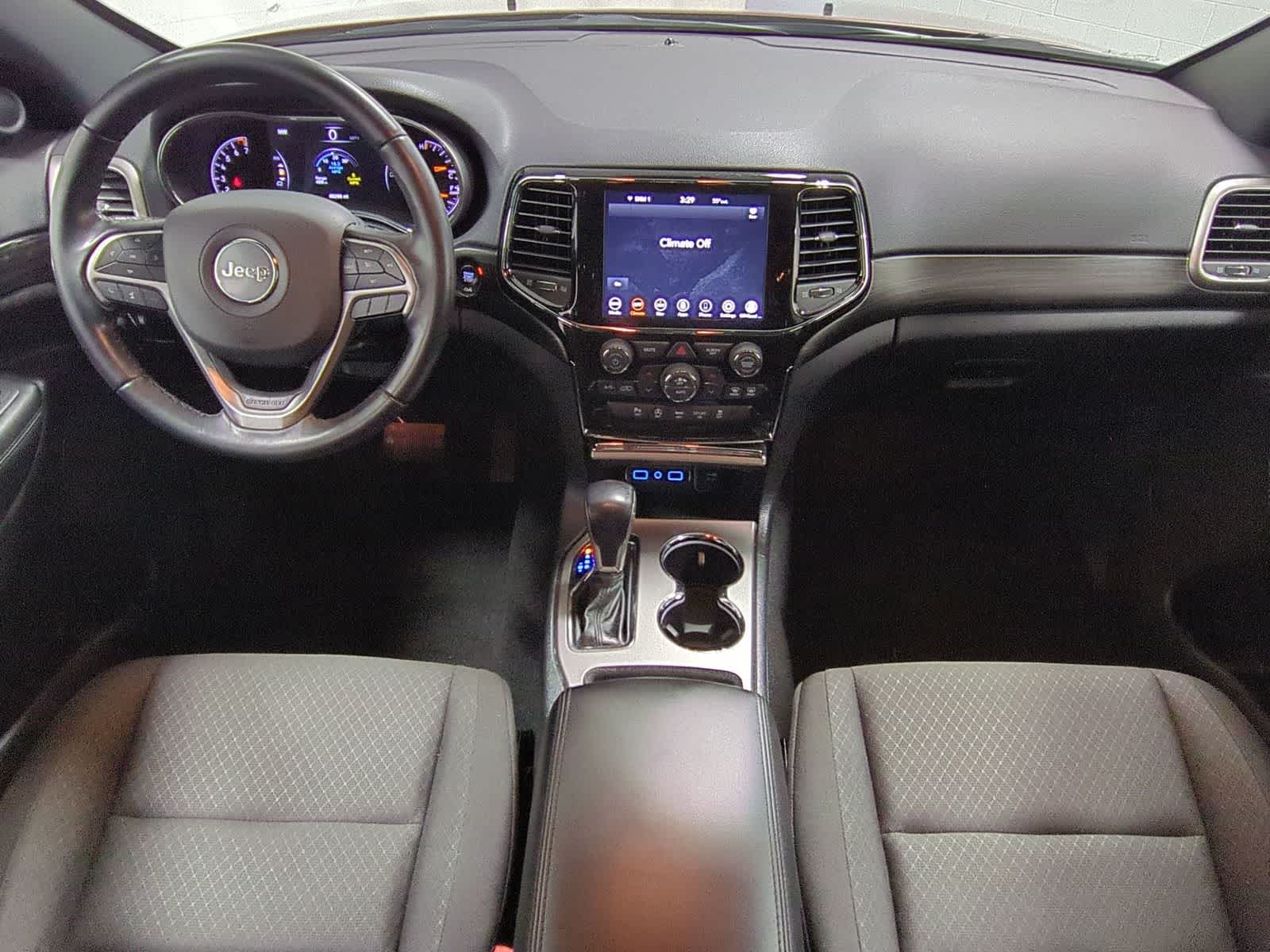 Thumbnail: 2022 Jeep Grand Cherokee - 16