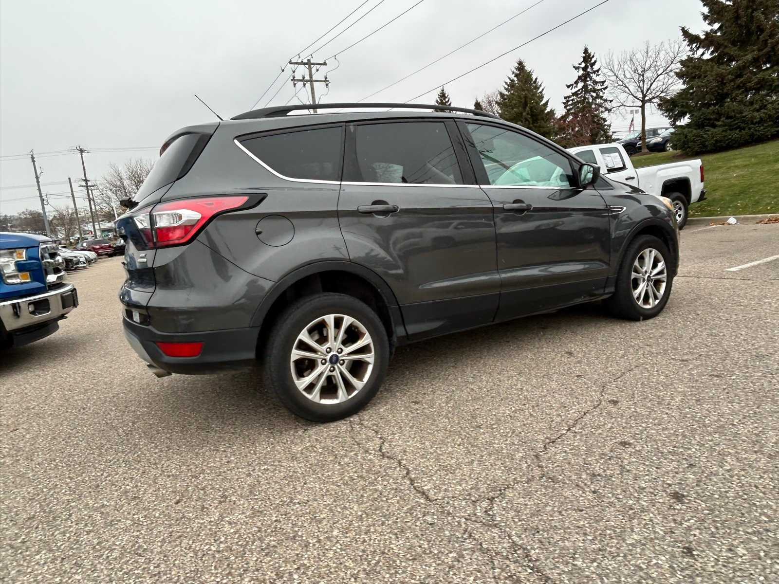 Thumbnail: 2018 Ford Escape - 13
