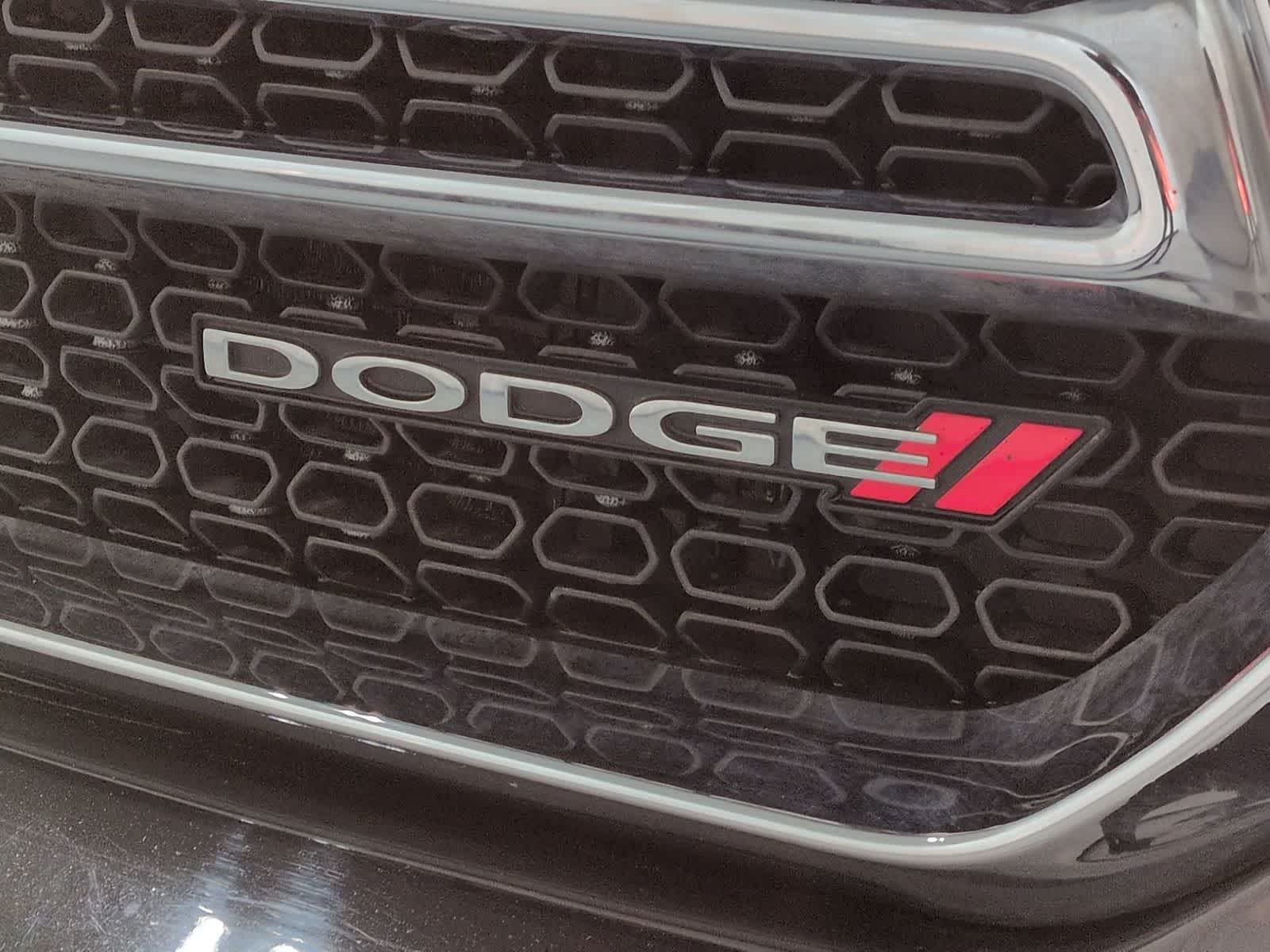 Thumbnail: 2017 Dodge Durango - 12