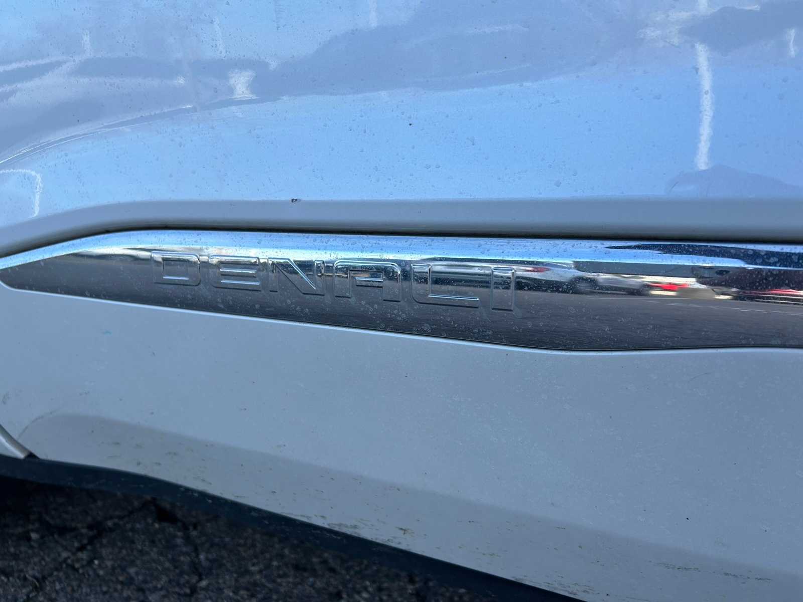 Thumbnail: 2019 GMC Acadia - 27