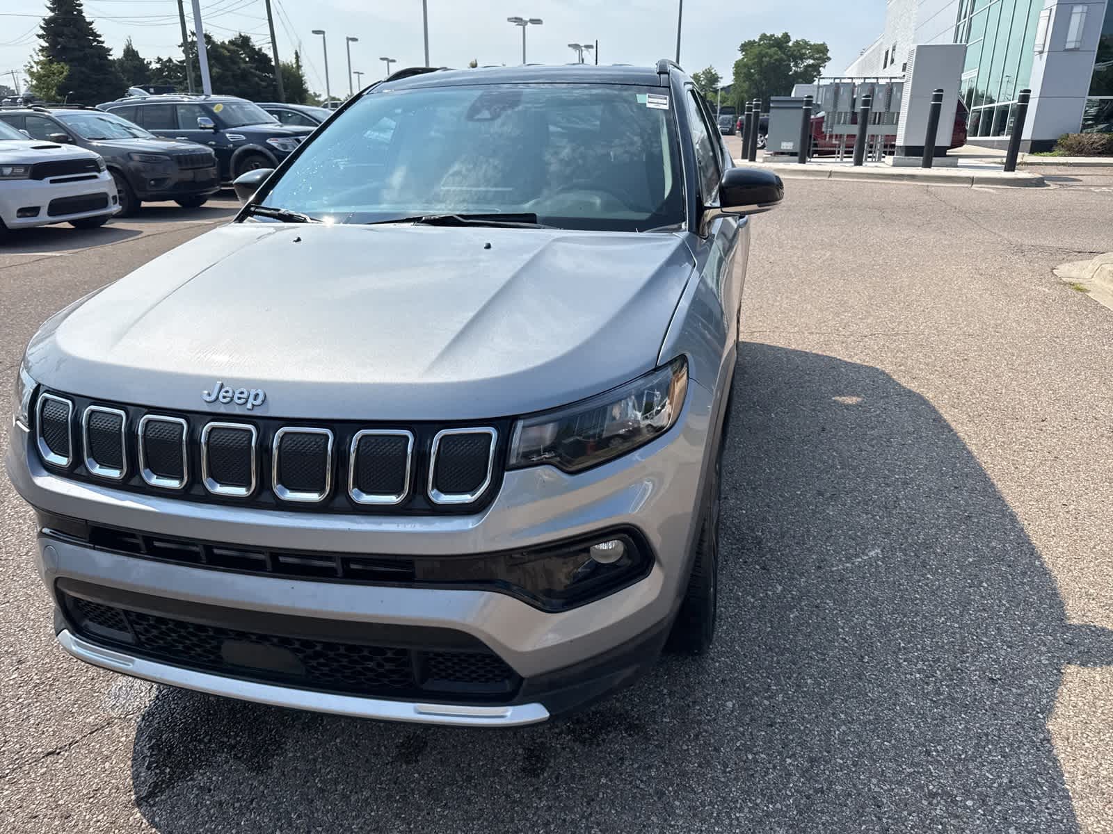 Thumbnail: 2022 Jeep Compass - 3