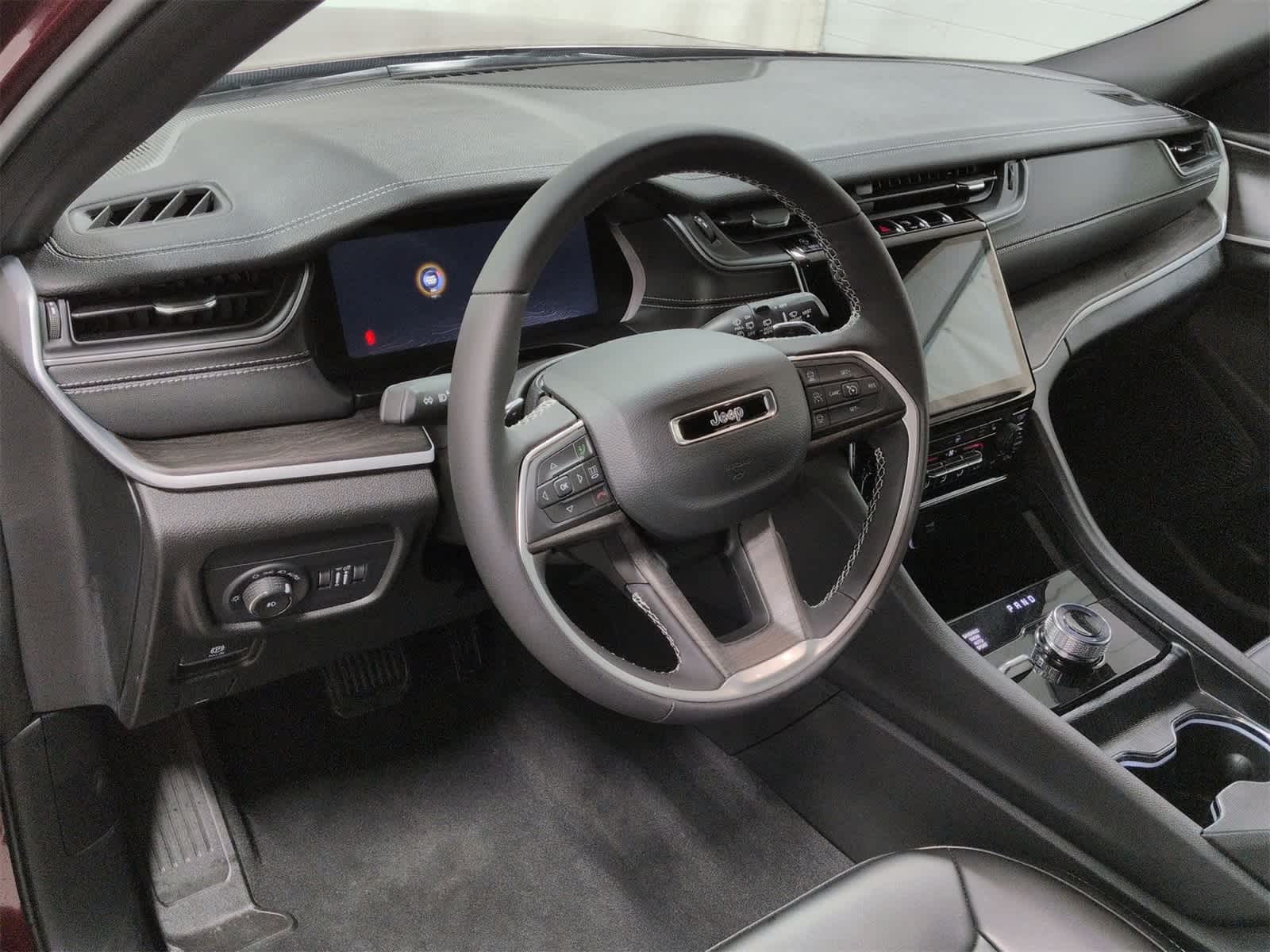 Thumbnail: 2025 Jeep Grand Cherokee L - 10