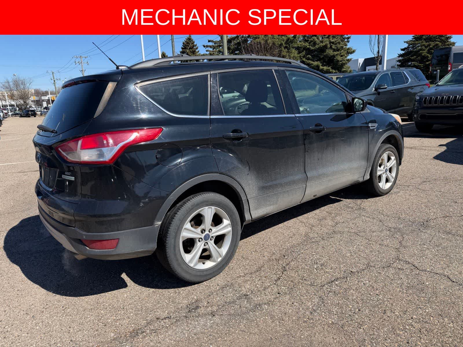 Thumbnail: 2016 Ford Escape - 16