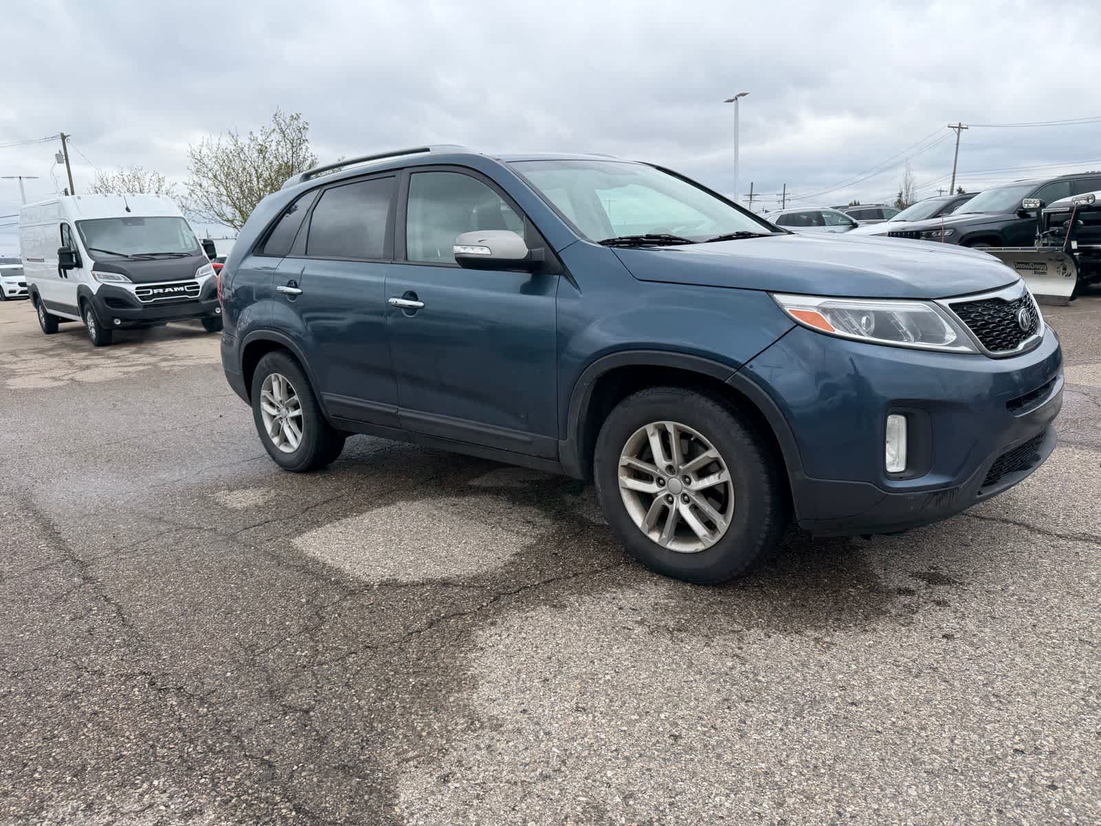 Thumbnail: 2014 Kia Sorento - 10