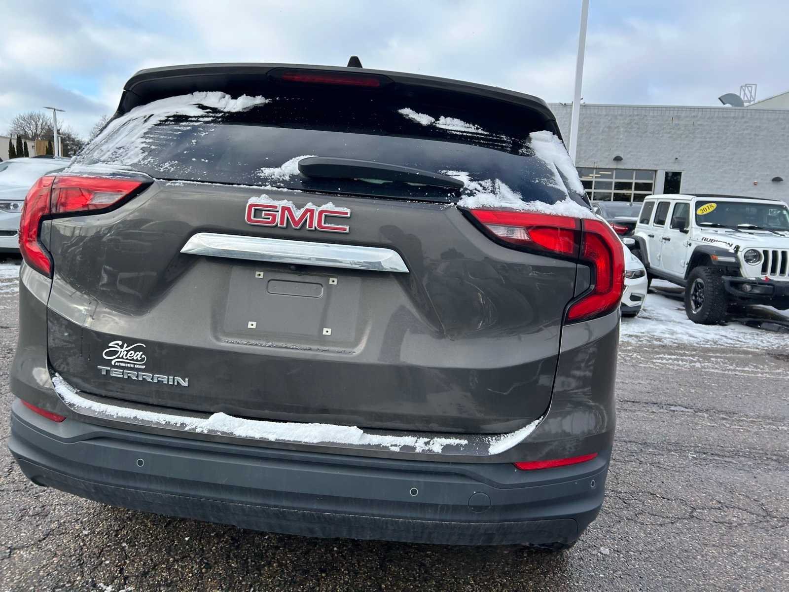 Thumbnail: 2020 GMC Terrain - 19