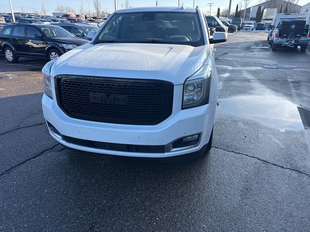 Used 2017 GMC Yukon Denali SUV