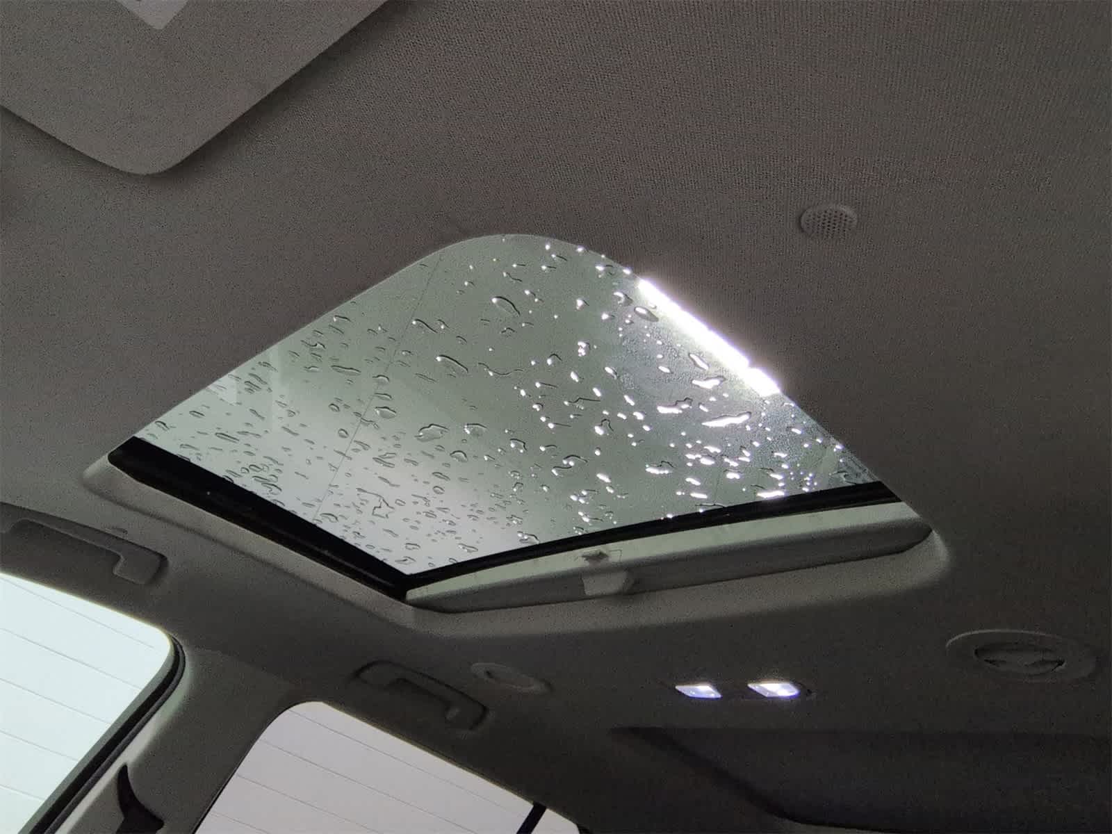 Thumbnail: 2020 Chevrolet Traverse - 20