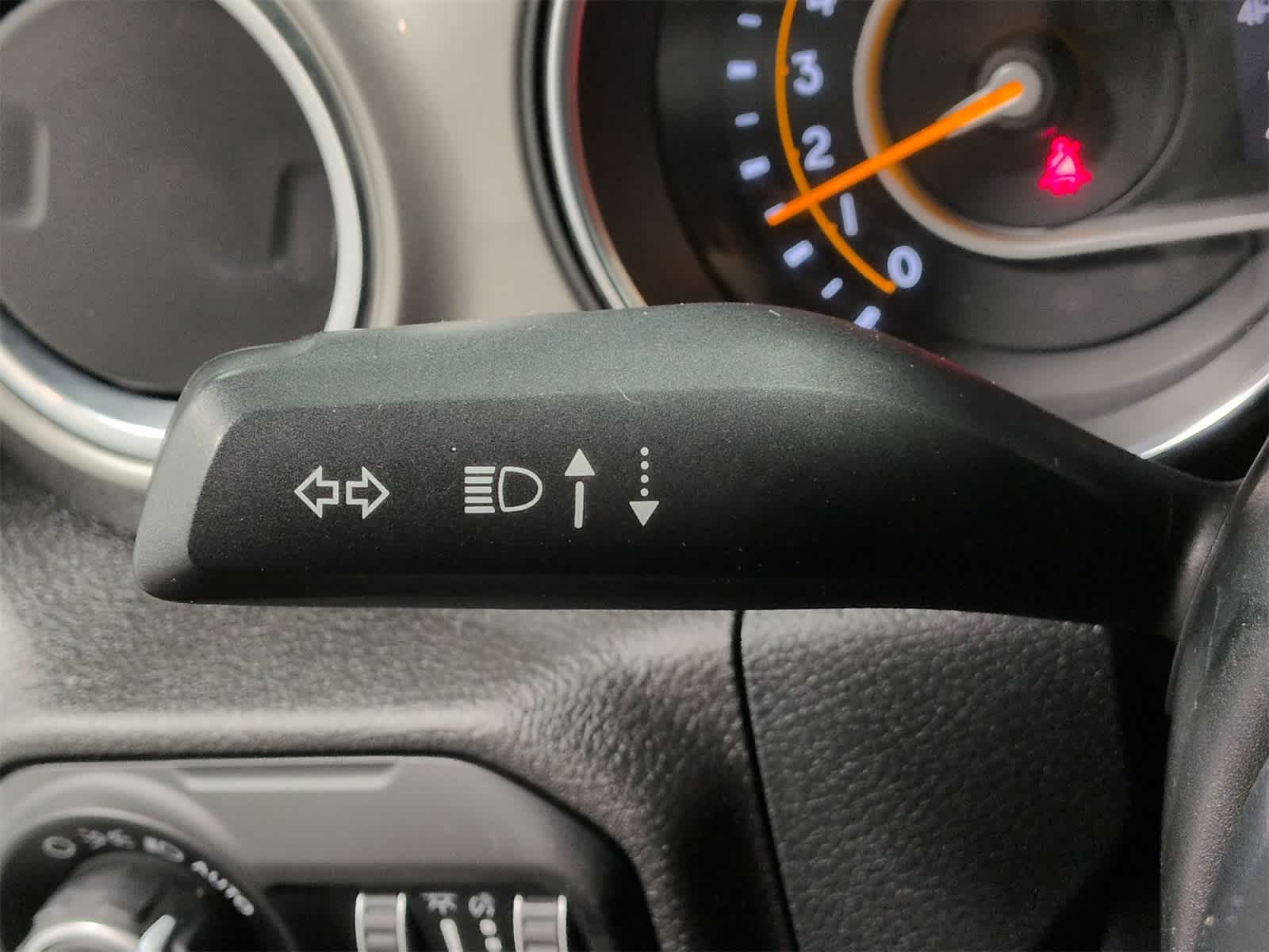 Thumbnail: 2019 Jeep Wrangler - 27