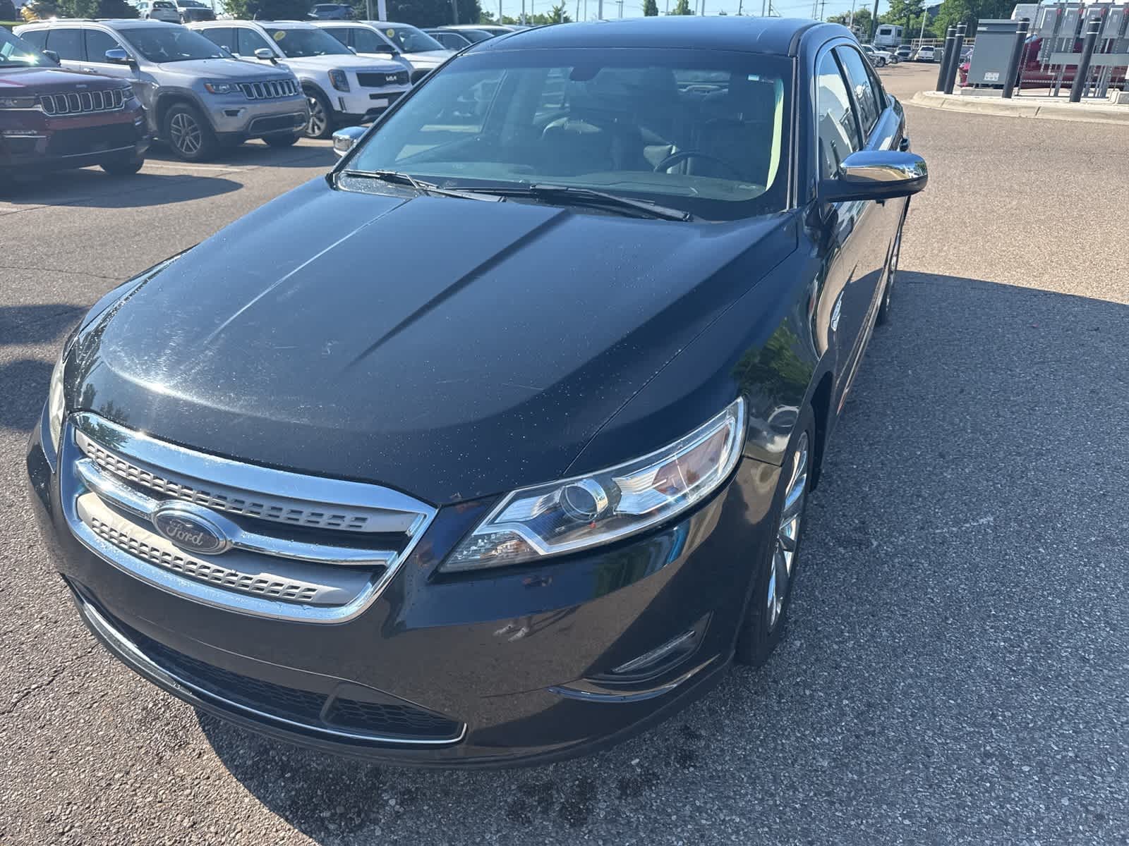 Thumbnail: 2010 Ford Taurus - 2