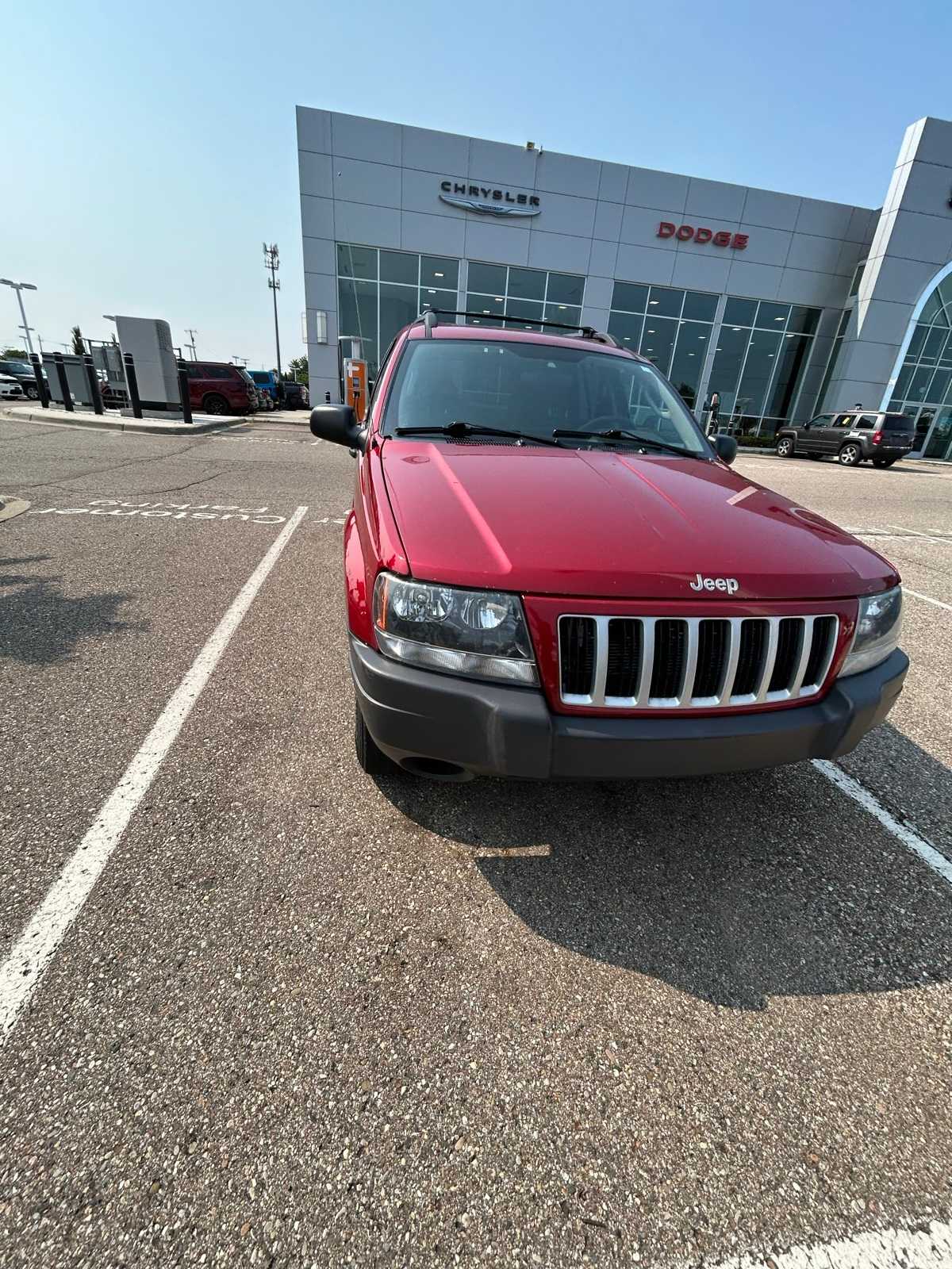 Thumbnail: 2004 Jeep Grand Cherokee - 8
