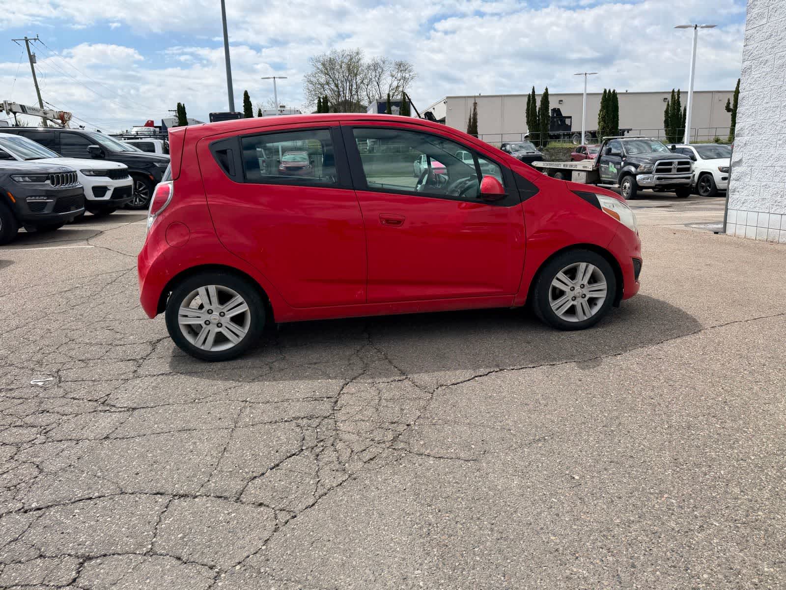 Thumbnail: 2015 Chevrolet Spark - 15