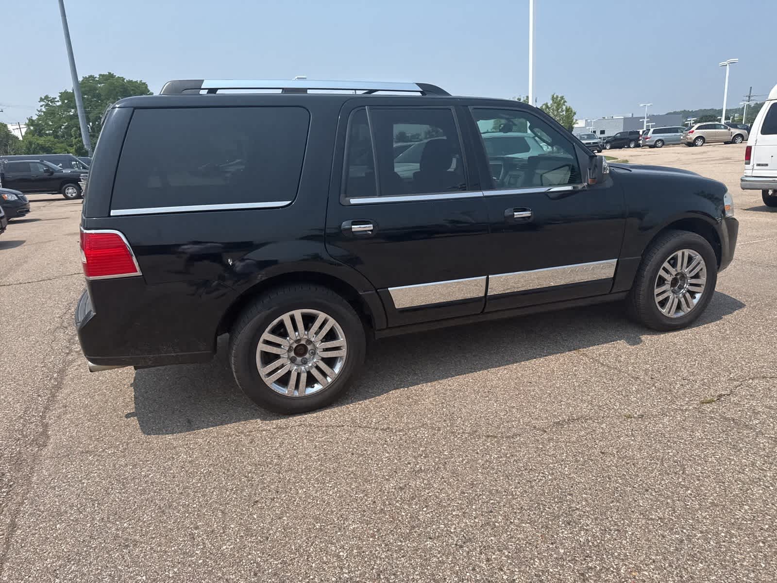 Thumbnail: 2008 Lincoln Navigator - 15