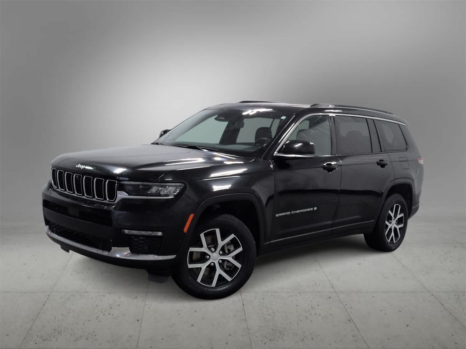 Thumbnail: 2024 Jeep Grand Cherokee L - 1
