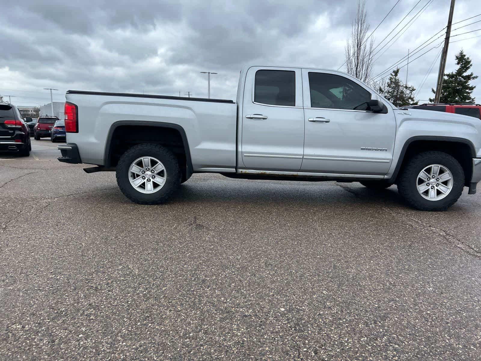 Thumbnail: 2015 GMC Sierra 1500 - 13