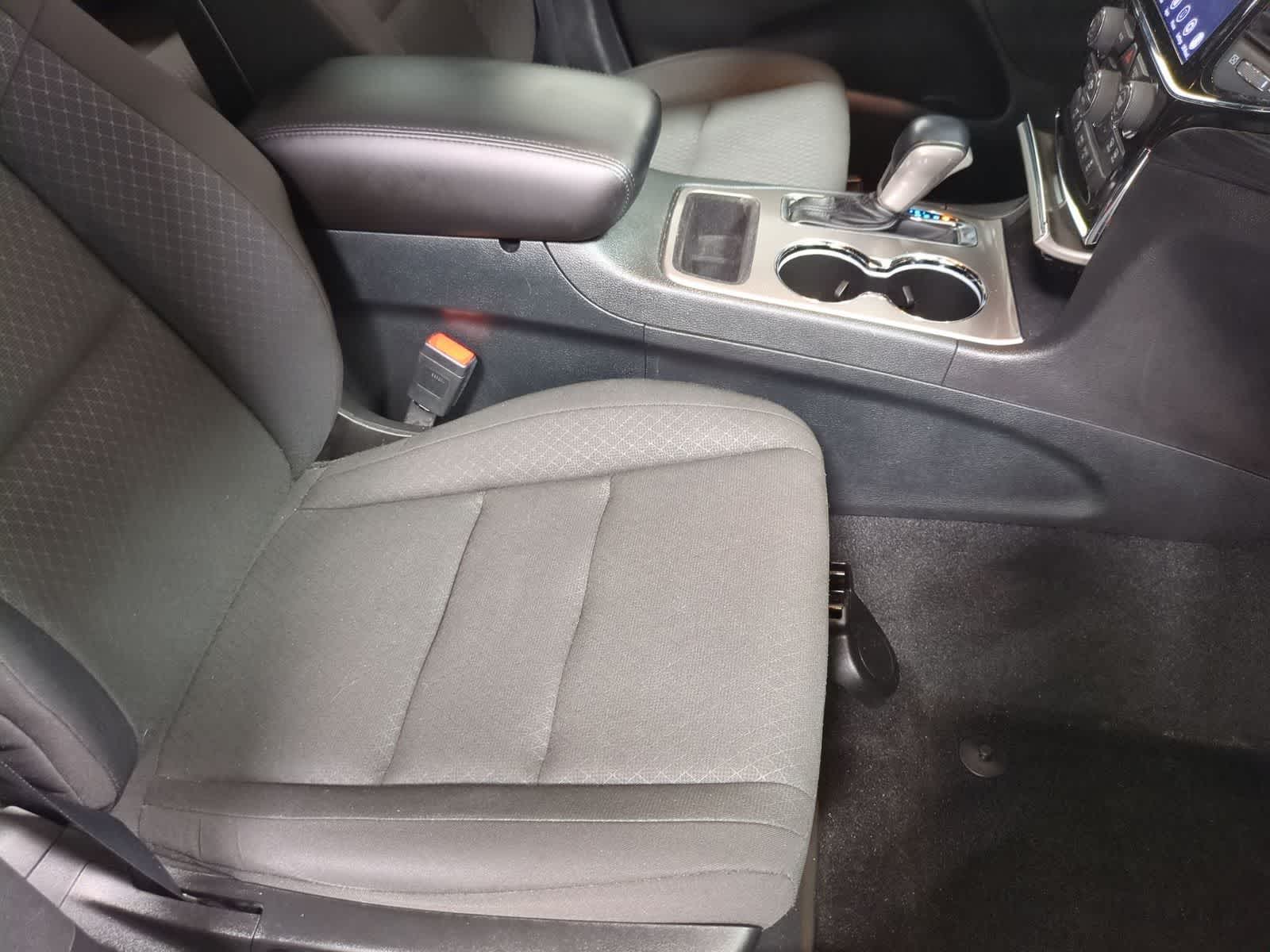 Thumbnail: 2022 Jeep Grand Cherokee - 22