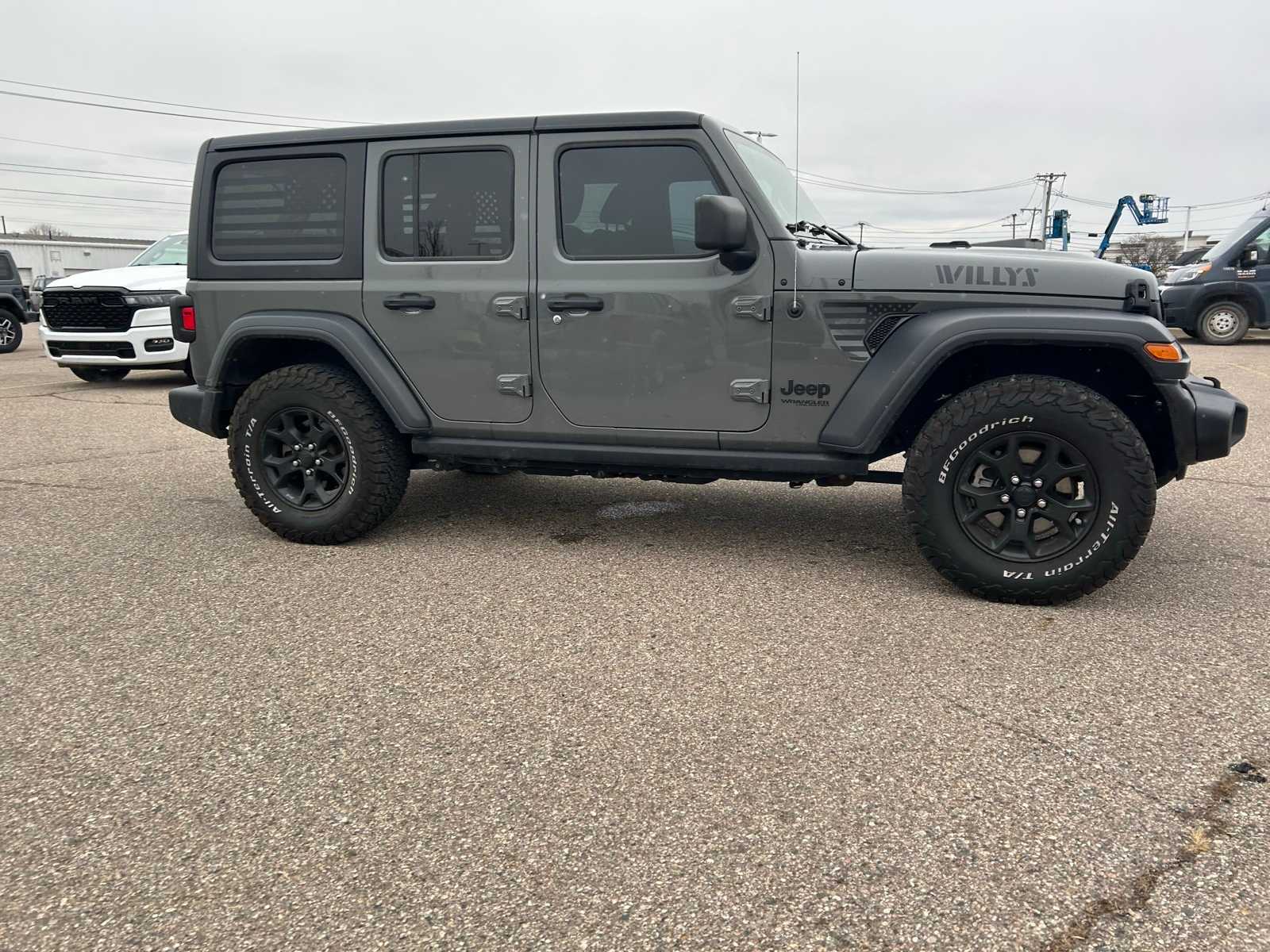 Thumbnail: 2020 Jeep Wrangler - 11