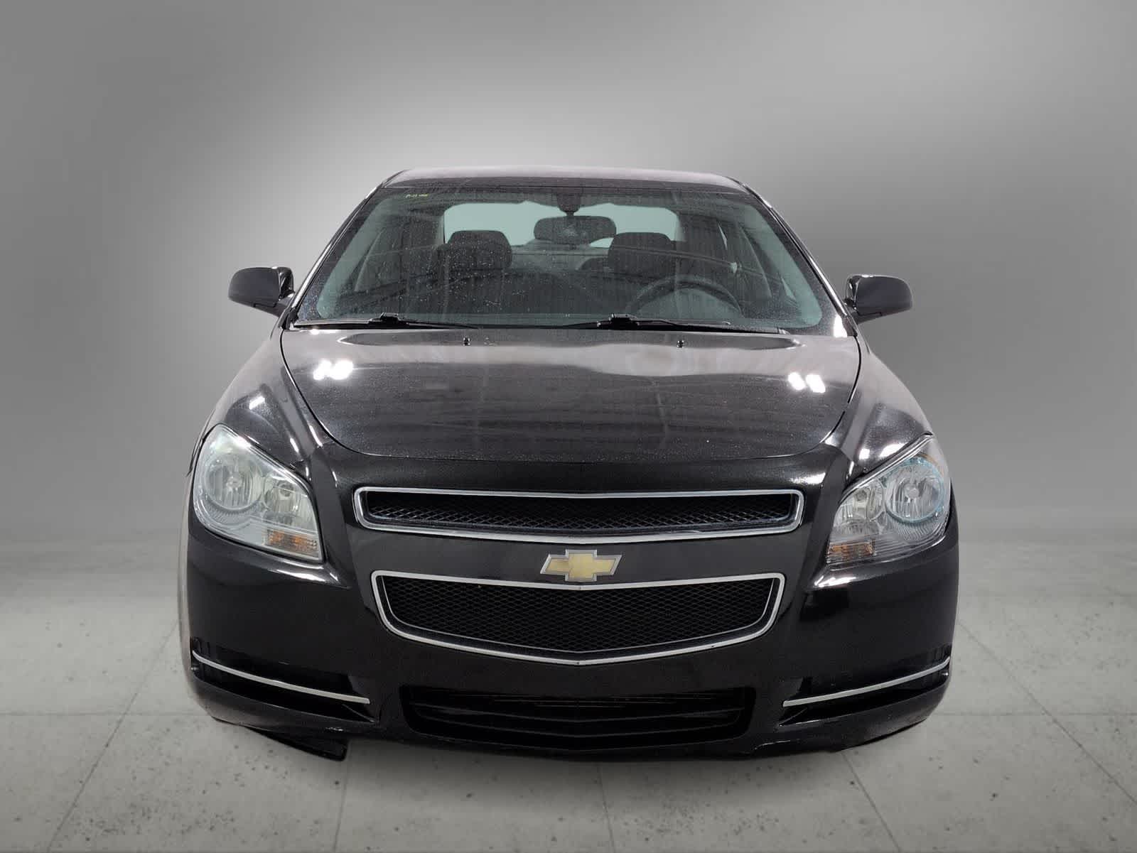 Thumbnail: 2009 Chevrolet Malibu - 3