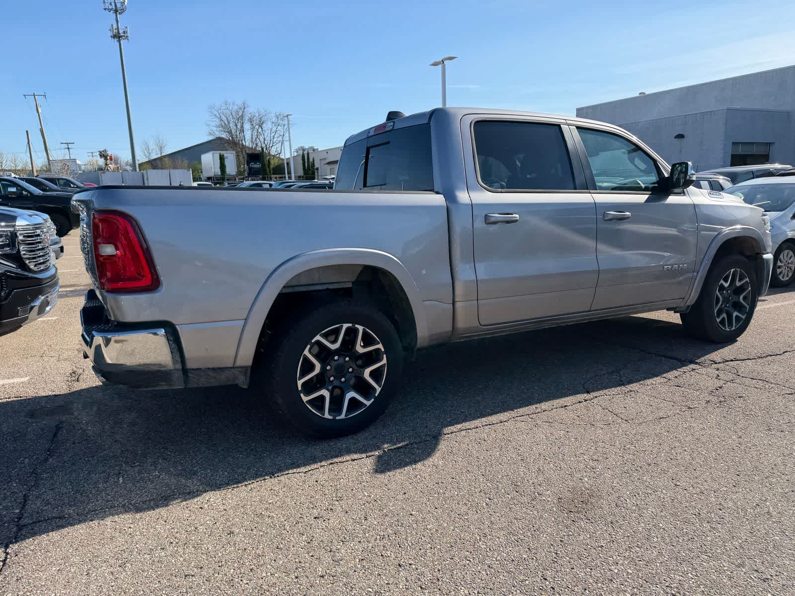 Thumbnail: 2026 RAM 1500 - 19