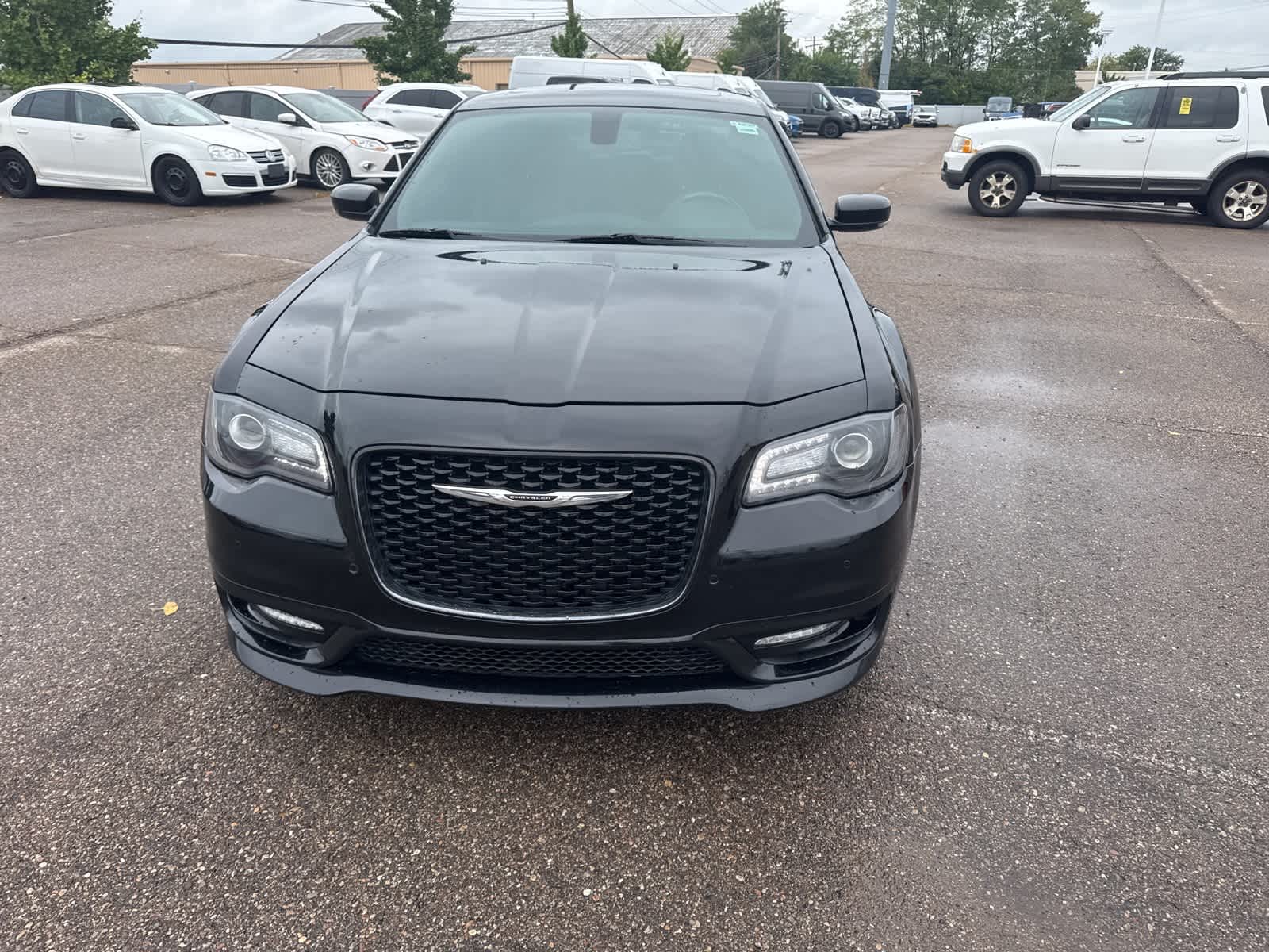 Thumbnail: 2018 Chrysler 300 - 4