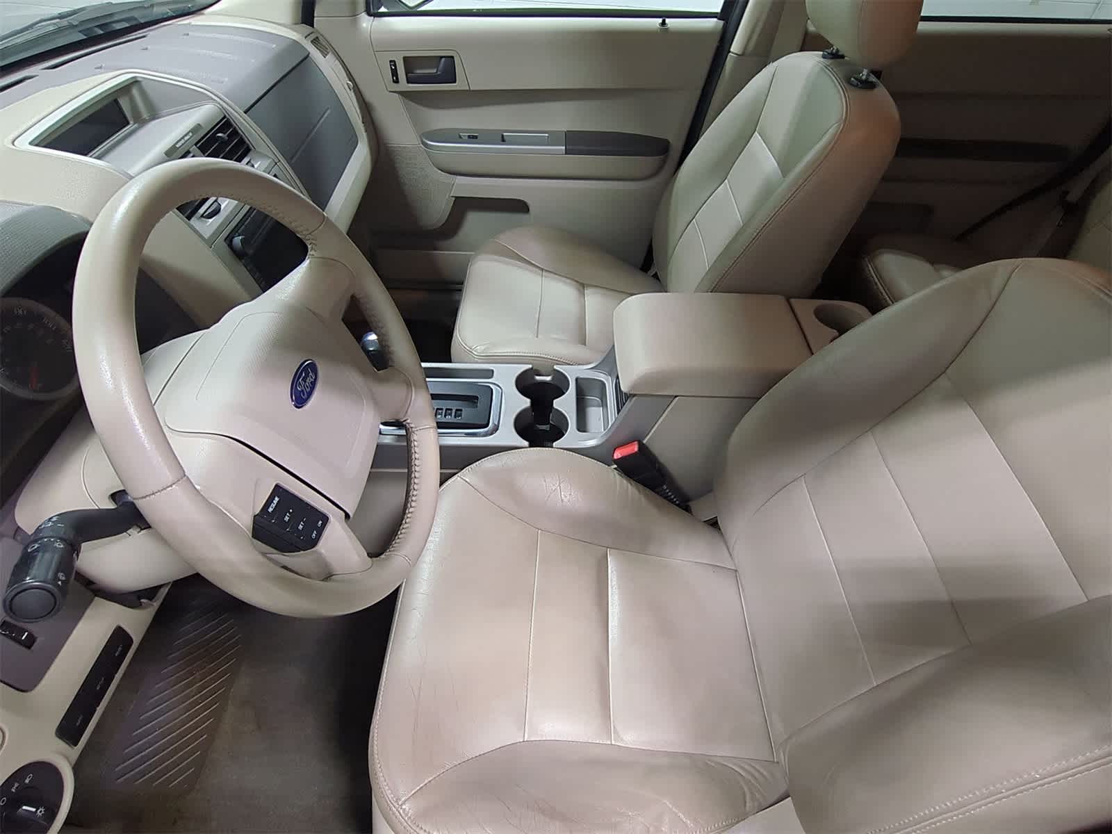 Thumbnail: 2008 Ford Escape - 17