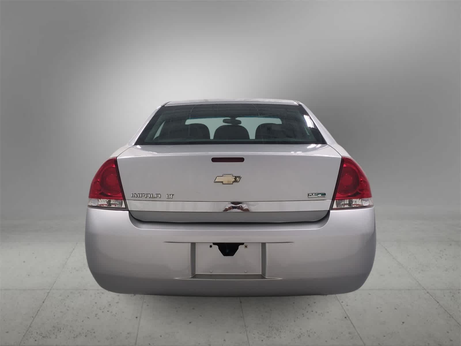 Thumbnail: 2011 Chevrolet Impala - 7