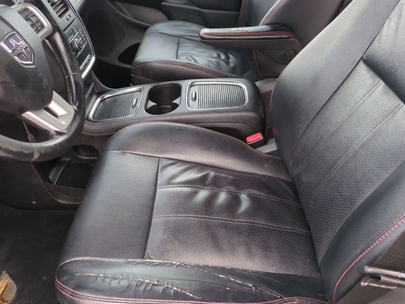 Thumbnail: 2019 Dodge Grand Caravan - 16