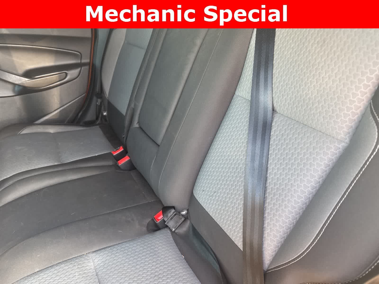 Thumbnail: 2017 Ford Escape - 23