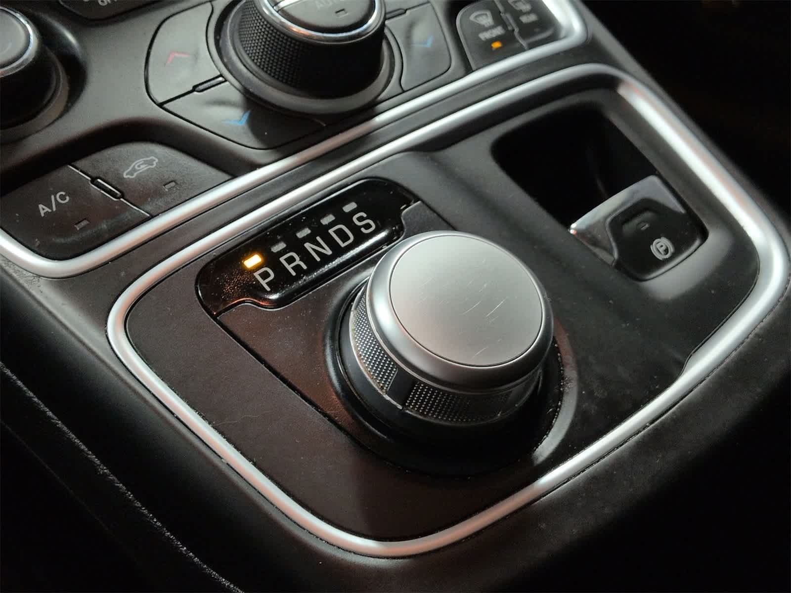 Thumbnail: 2015 Chrysler 200 - 35