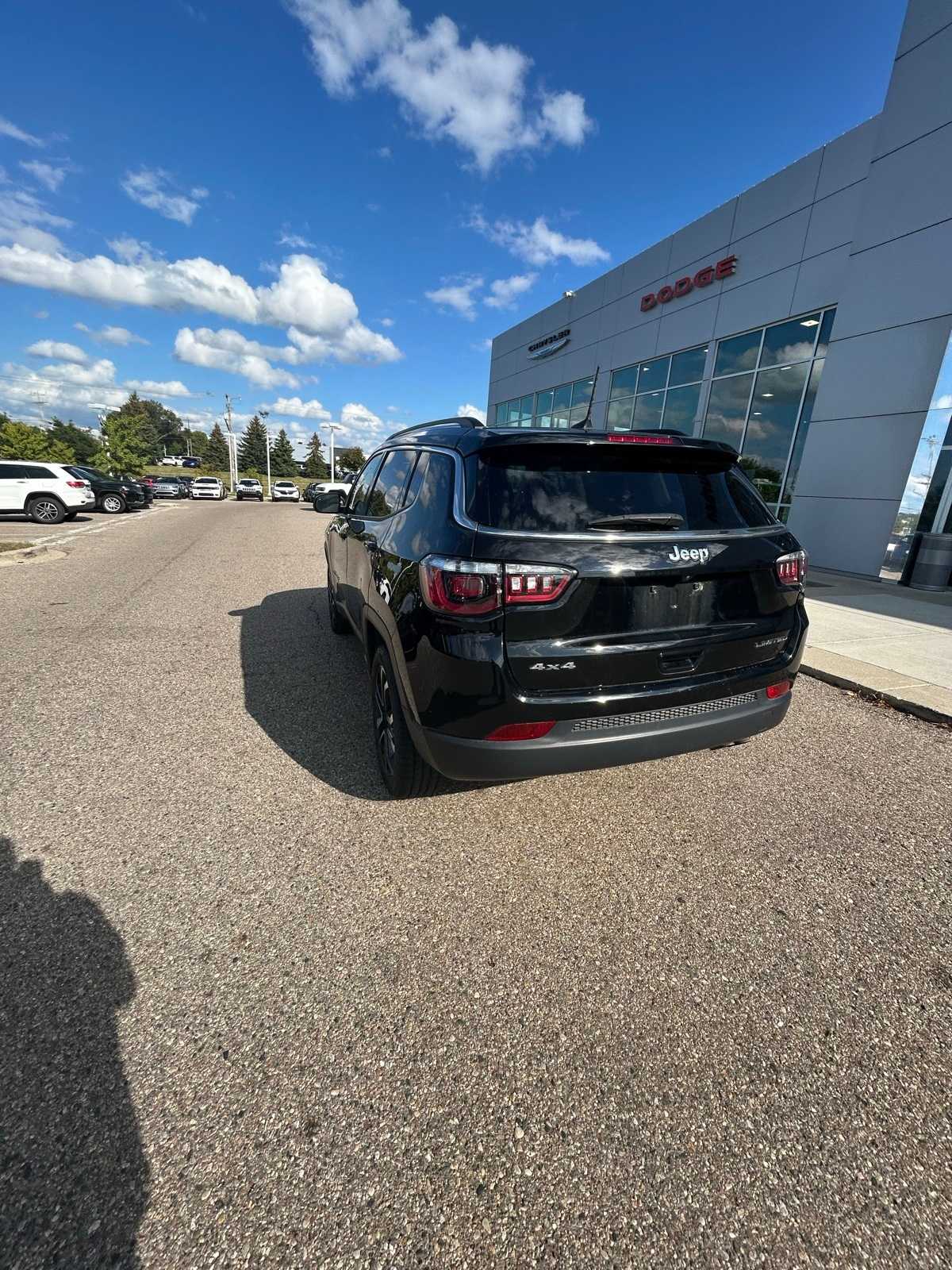 Thumbnail: 2022 Jeep Compass - 21