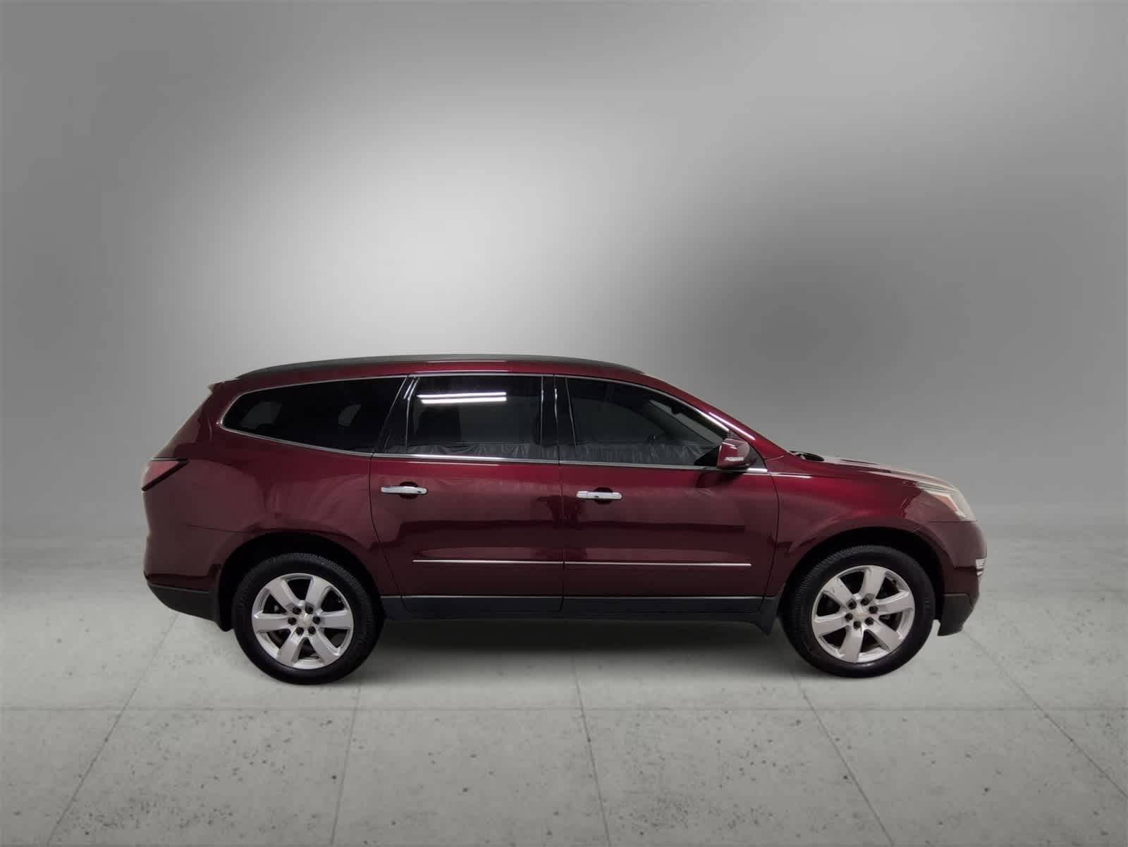 Thumbnail: 2016 Chevrolet Traverse - 8