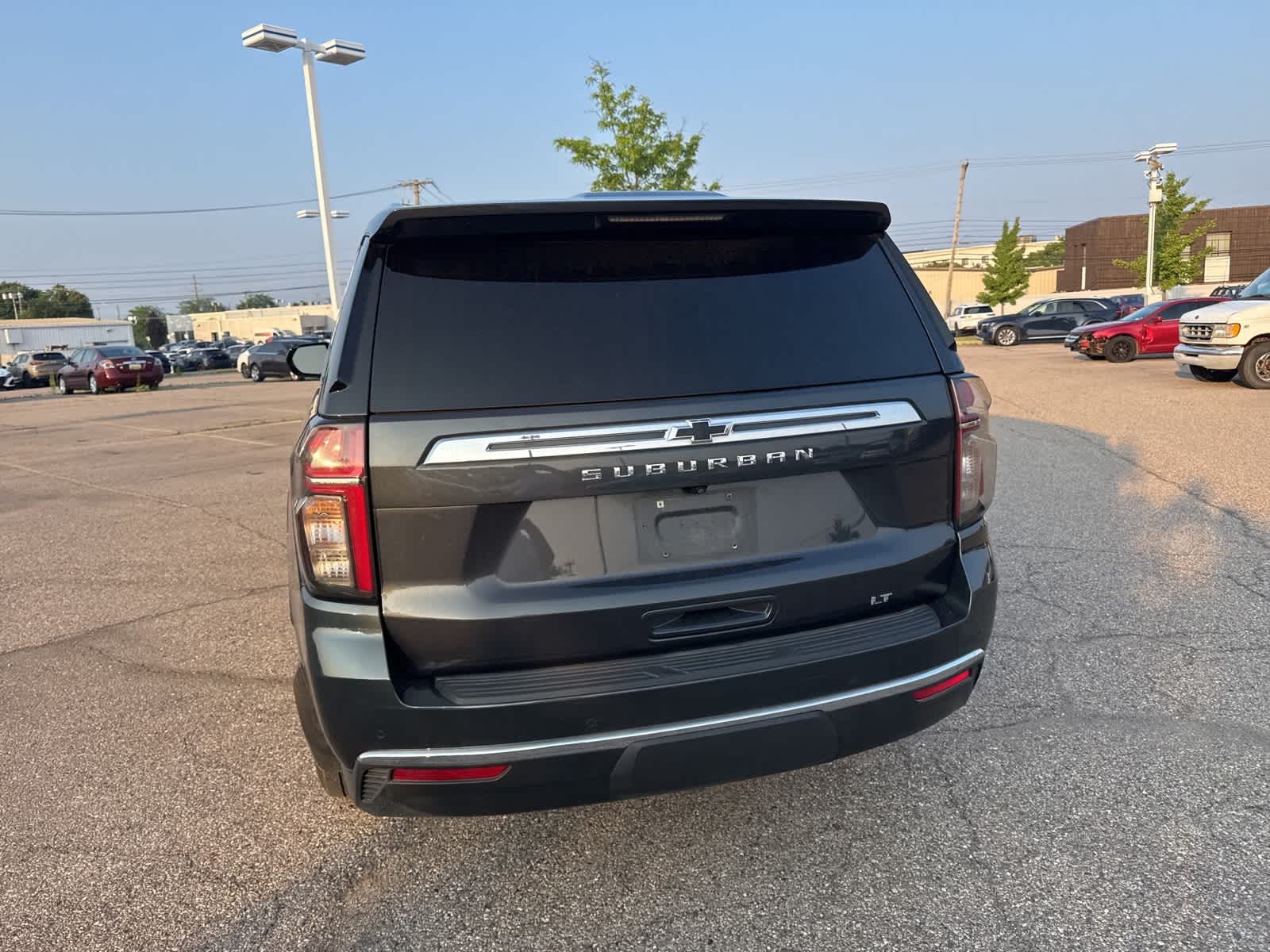 Thumbnail: 2022 Chevrolet Suburban - 18