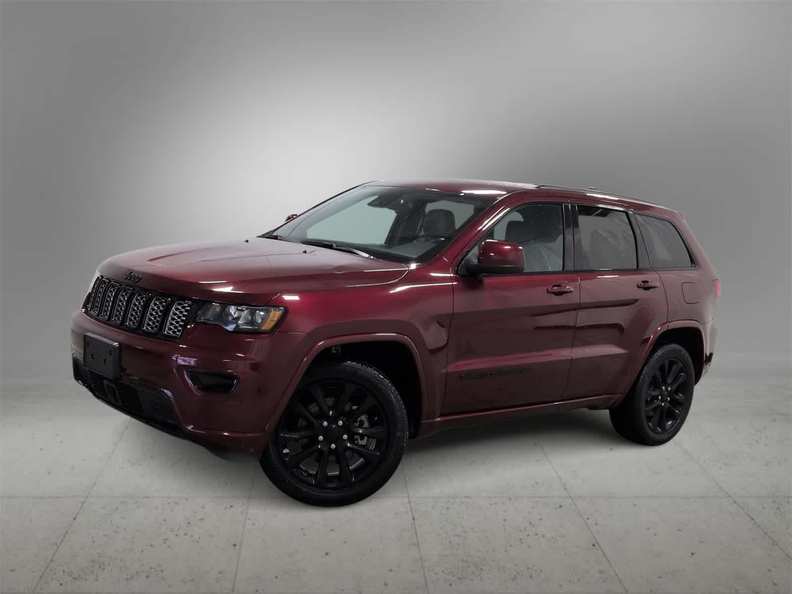 Thumbnail: 2021 Jeep Grand Cherokee - 1