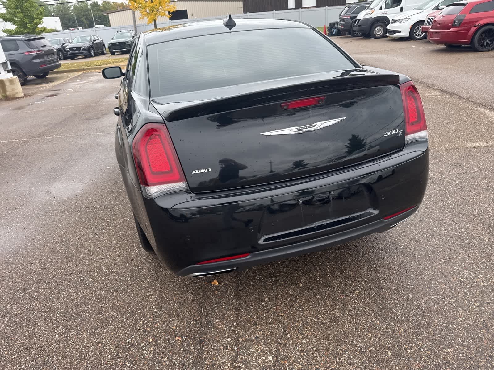 Thumbnail: 2018 Chrysler 300 - 21