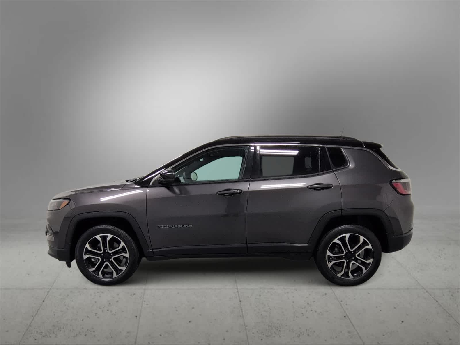 Thumbnail: 2023 Jeep Compass - 5