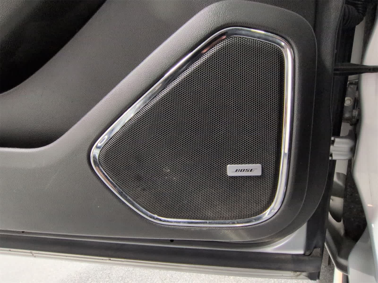 Thumbnail: 2020 GMC Yukon XL - 33