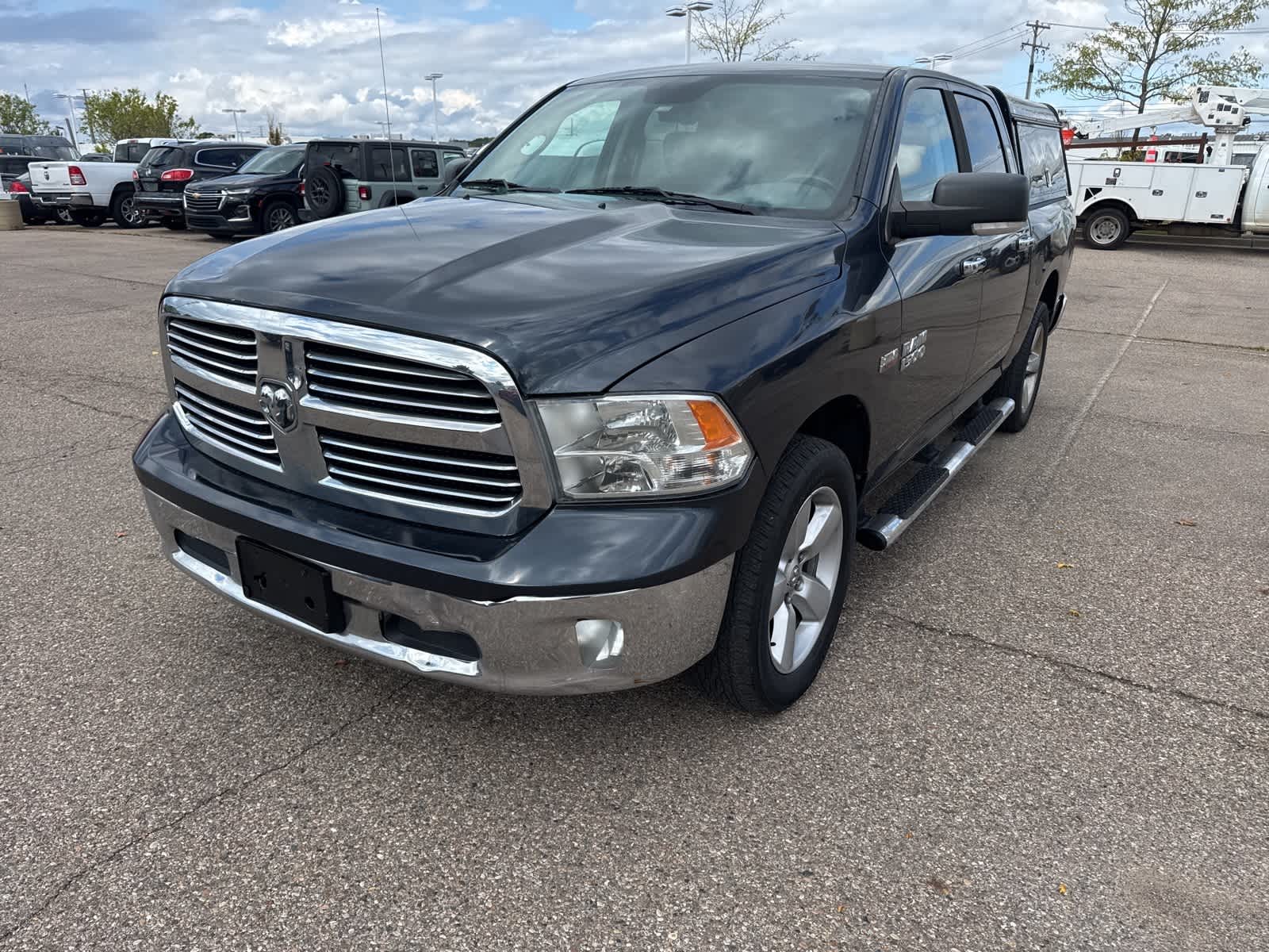 2016 RAM 1500 SLT -
                  Farmington Hills, MI