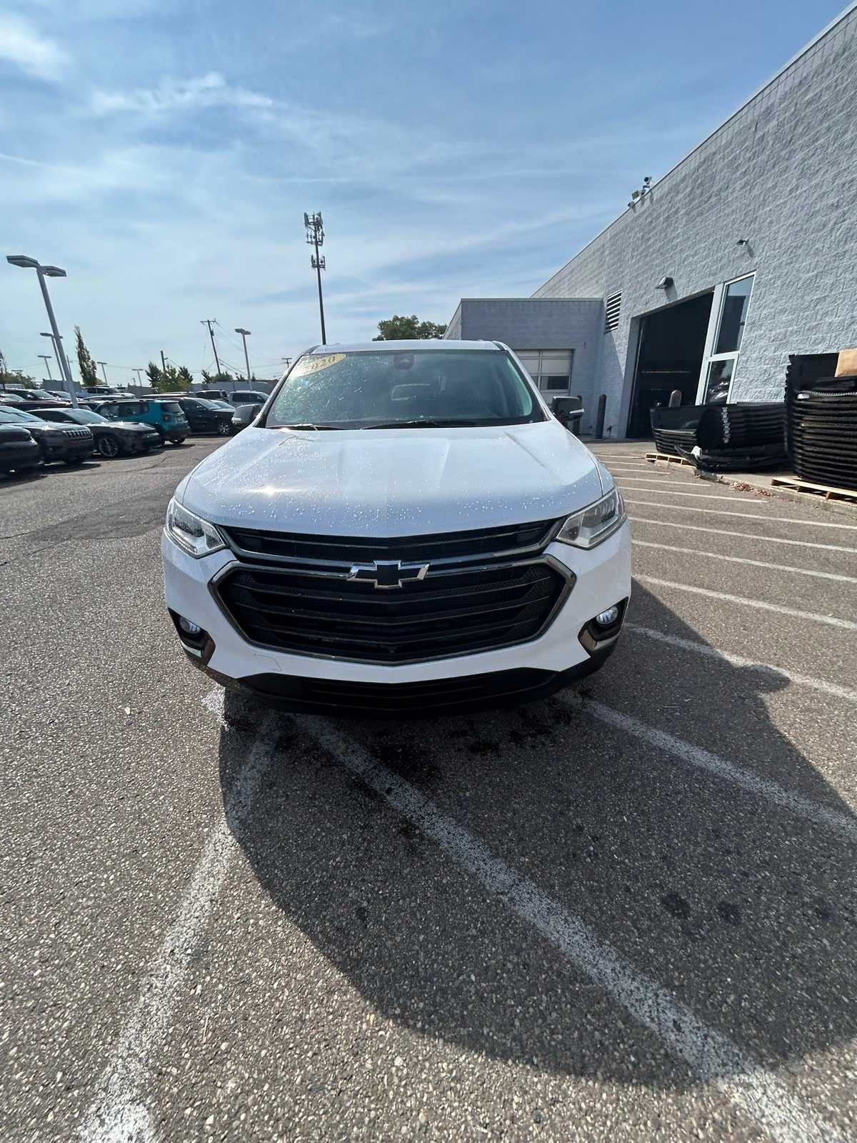 Thumbnail: 2020 Chevrolet Traverse - 5