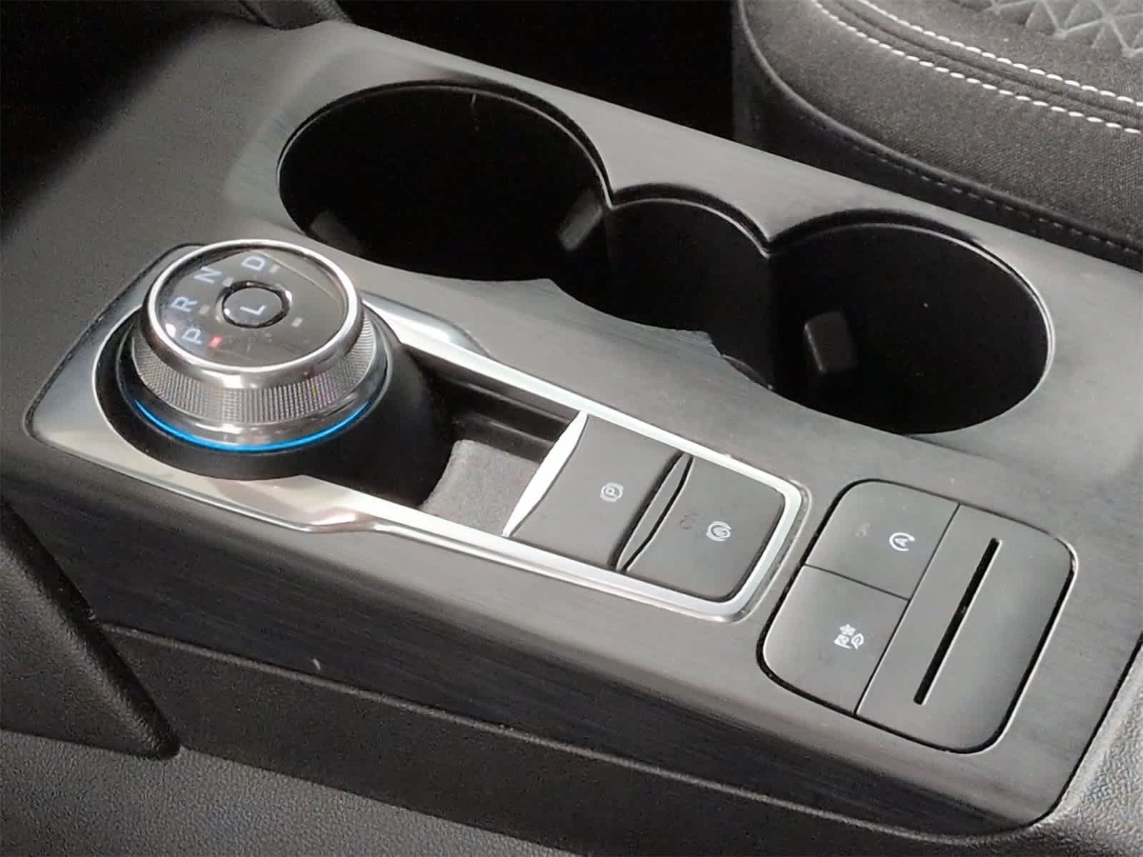 Thumbnail: 2025 Ford Escape - 32