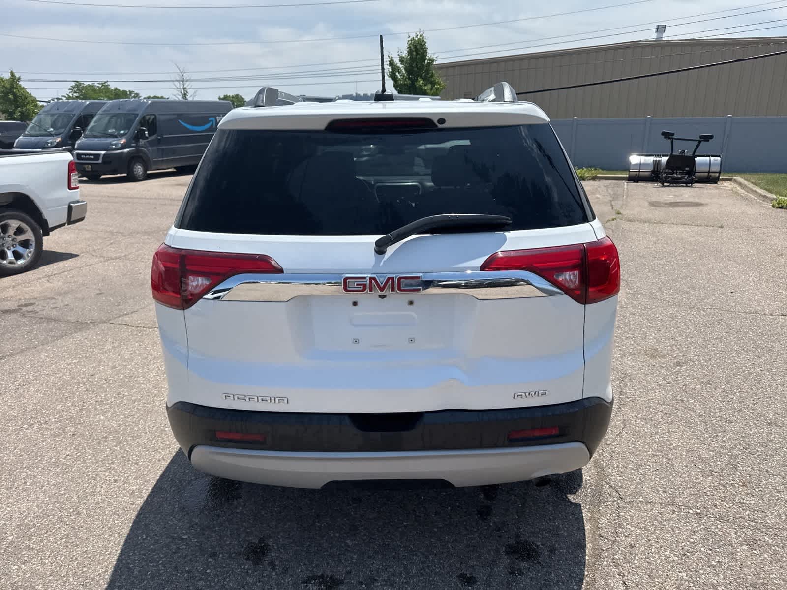 2019 GMC Acadia SLE 16